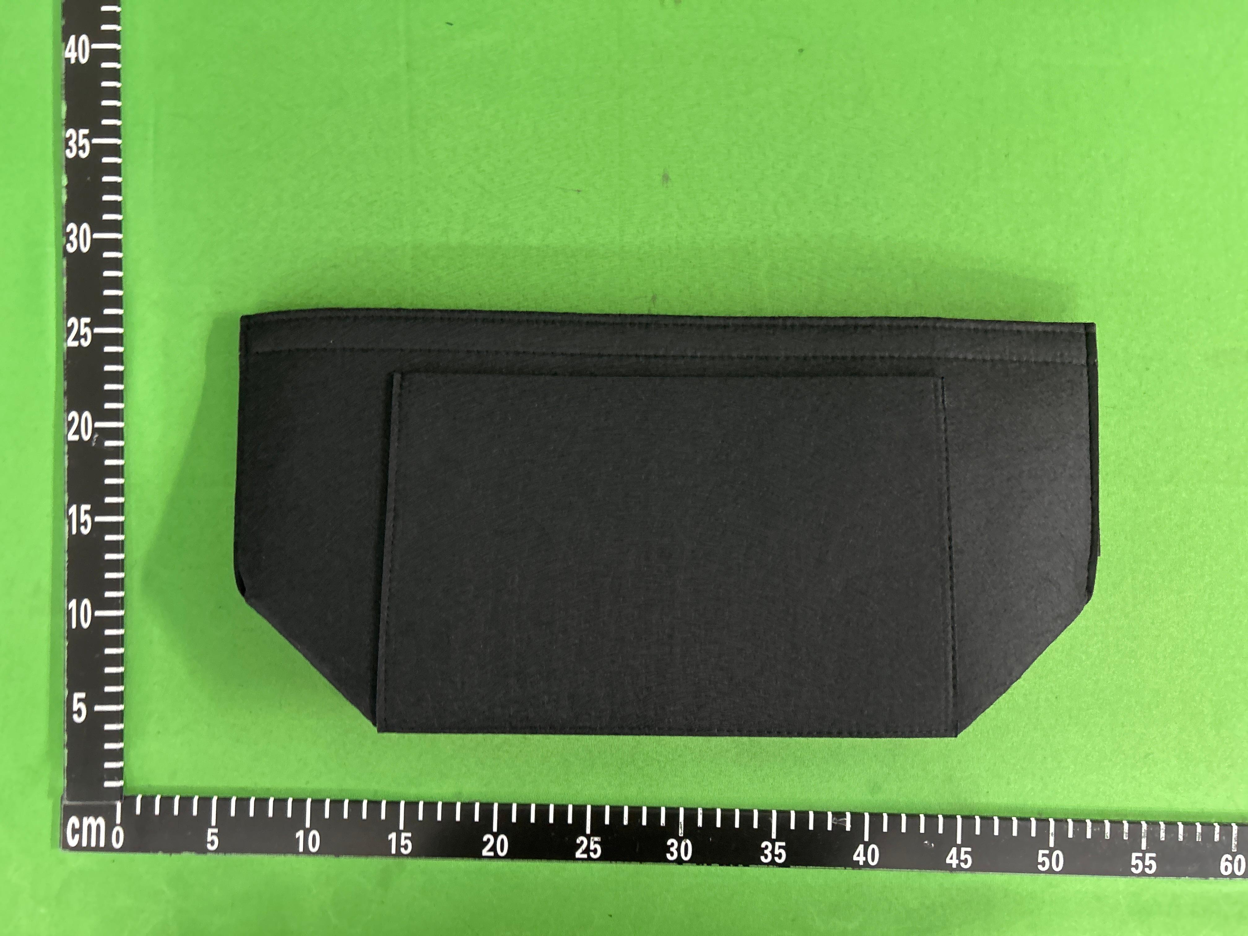 Foto QC 2 de Longchamp Felt Bag Organizer Red