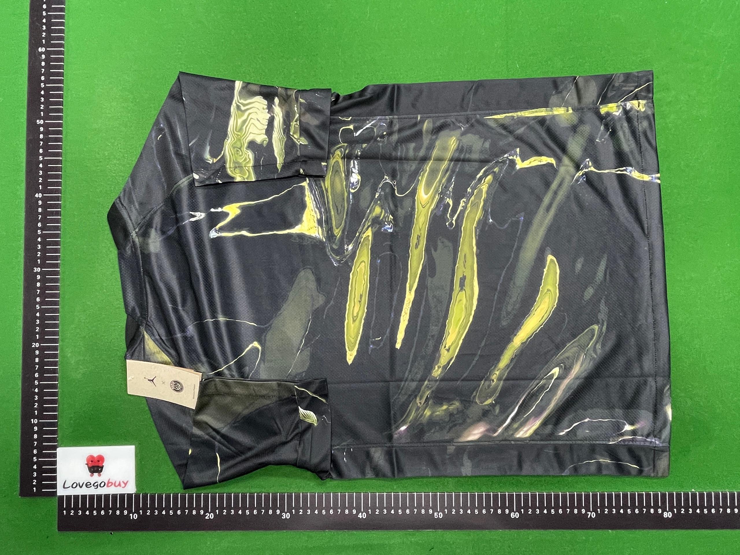 Foto QC 2 de Kobe Bryant x Nike x FC Barcelona 2026/27 Away Jersey Black Purple