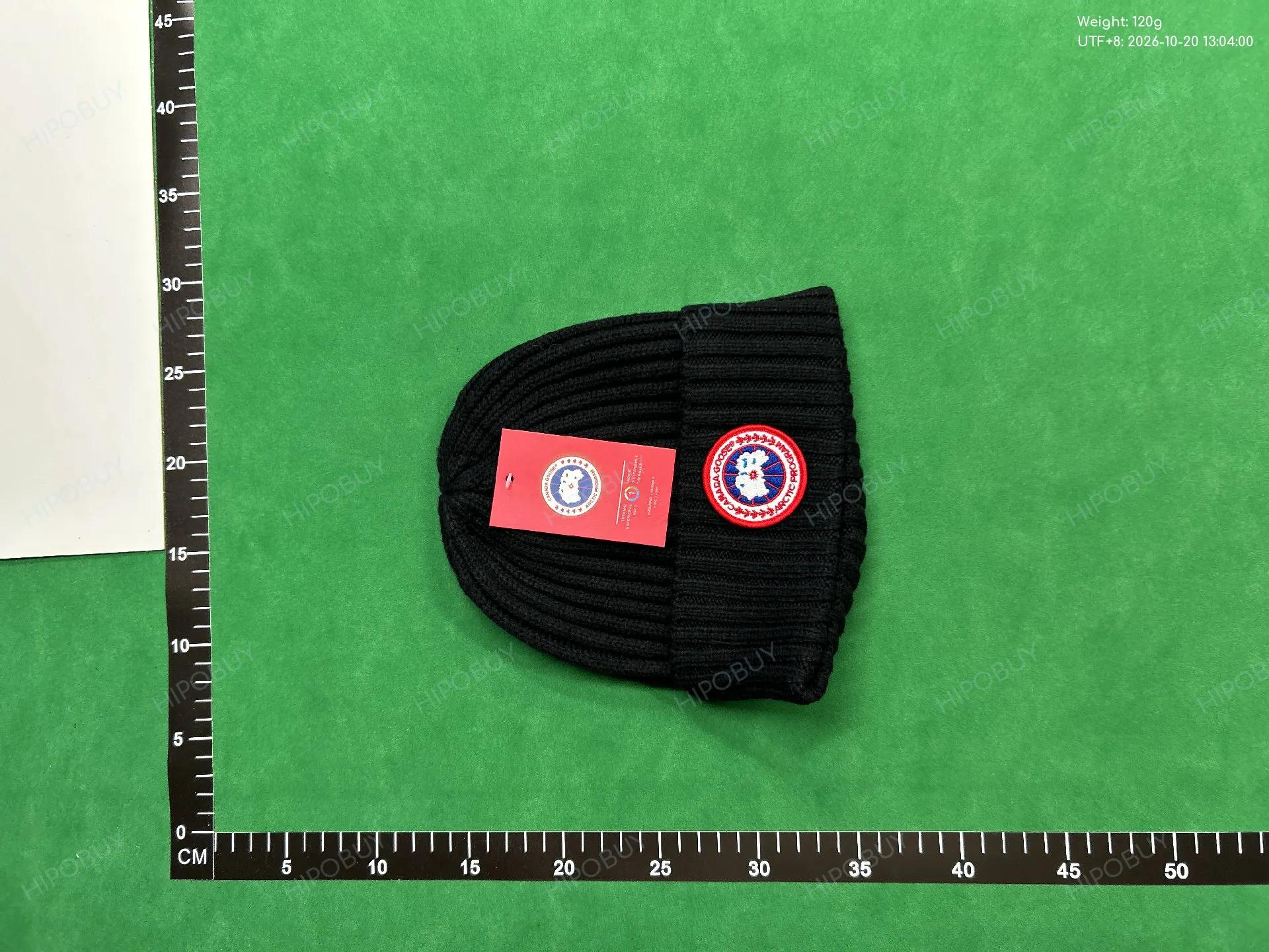 Foto QC 6 de Canada Goose Arctic Disc Beanie Grey