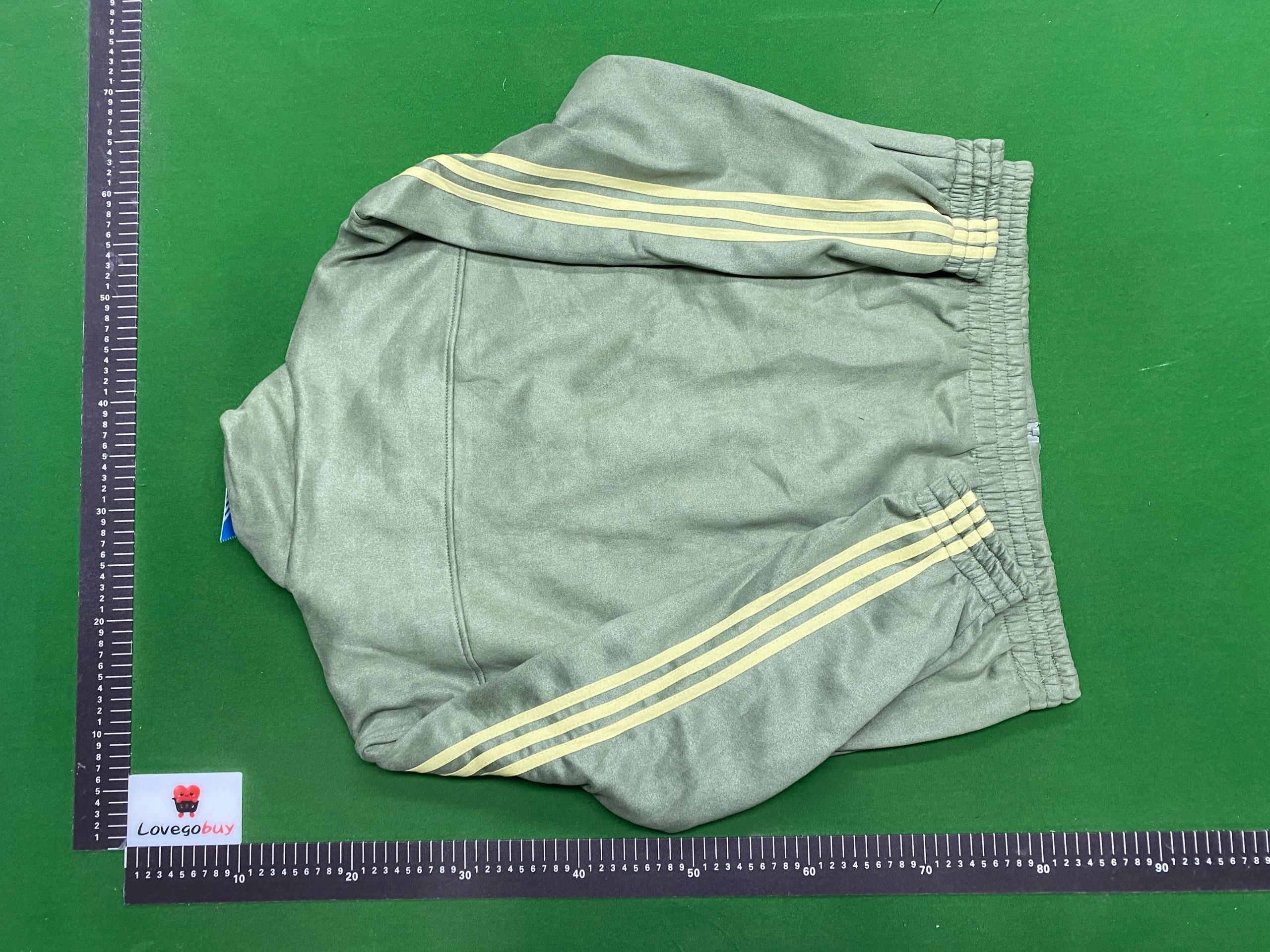 Foto QC 1 de adidas Originals CNY Pants Suede Straight Leg Beige