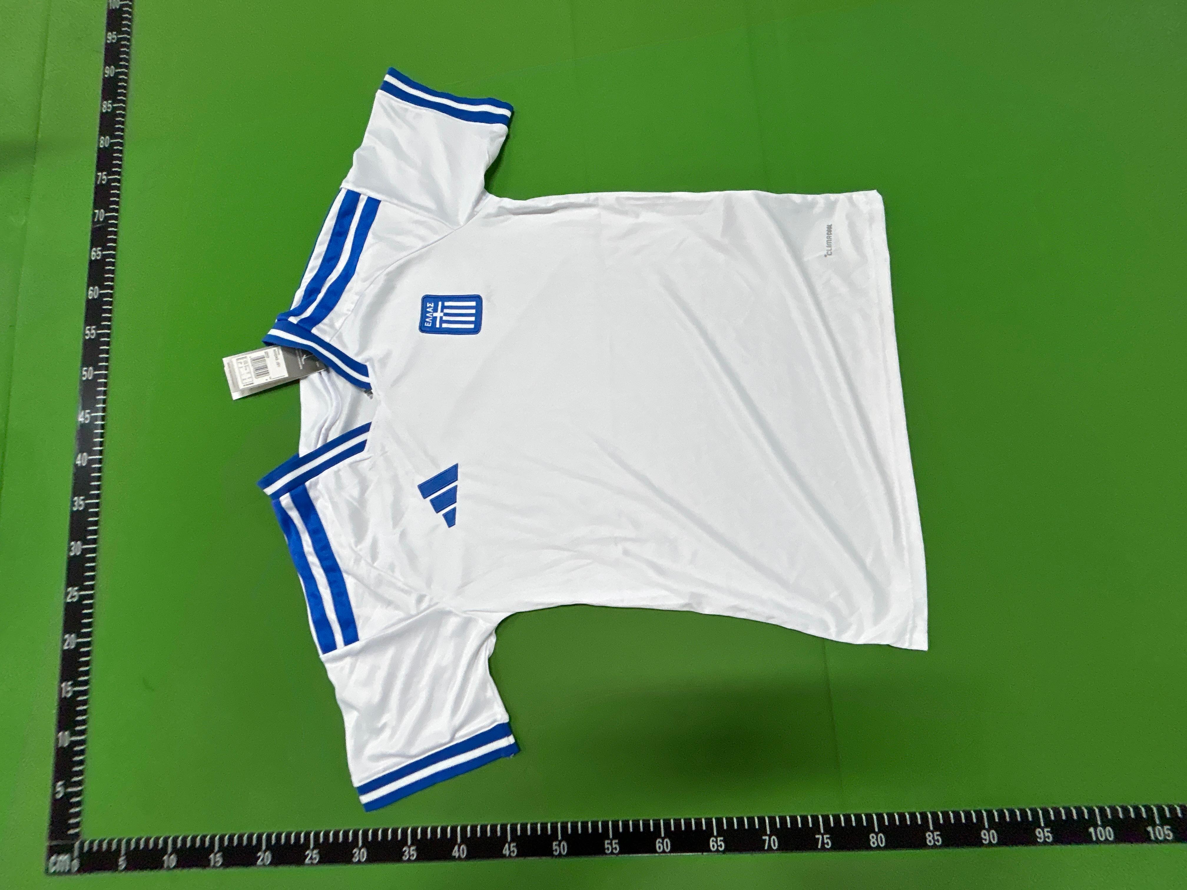 Foto QC 7 de adidas x Spain 2026/27 Away Pre-Match Jersey Burgundy
