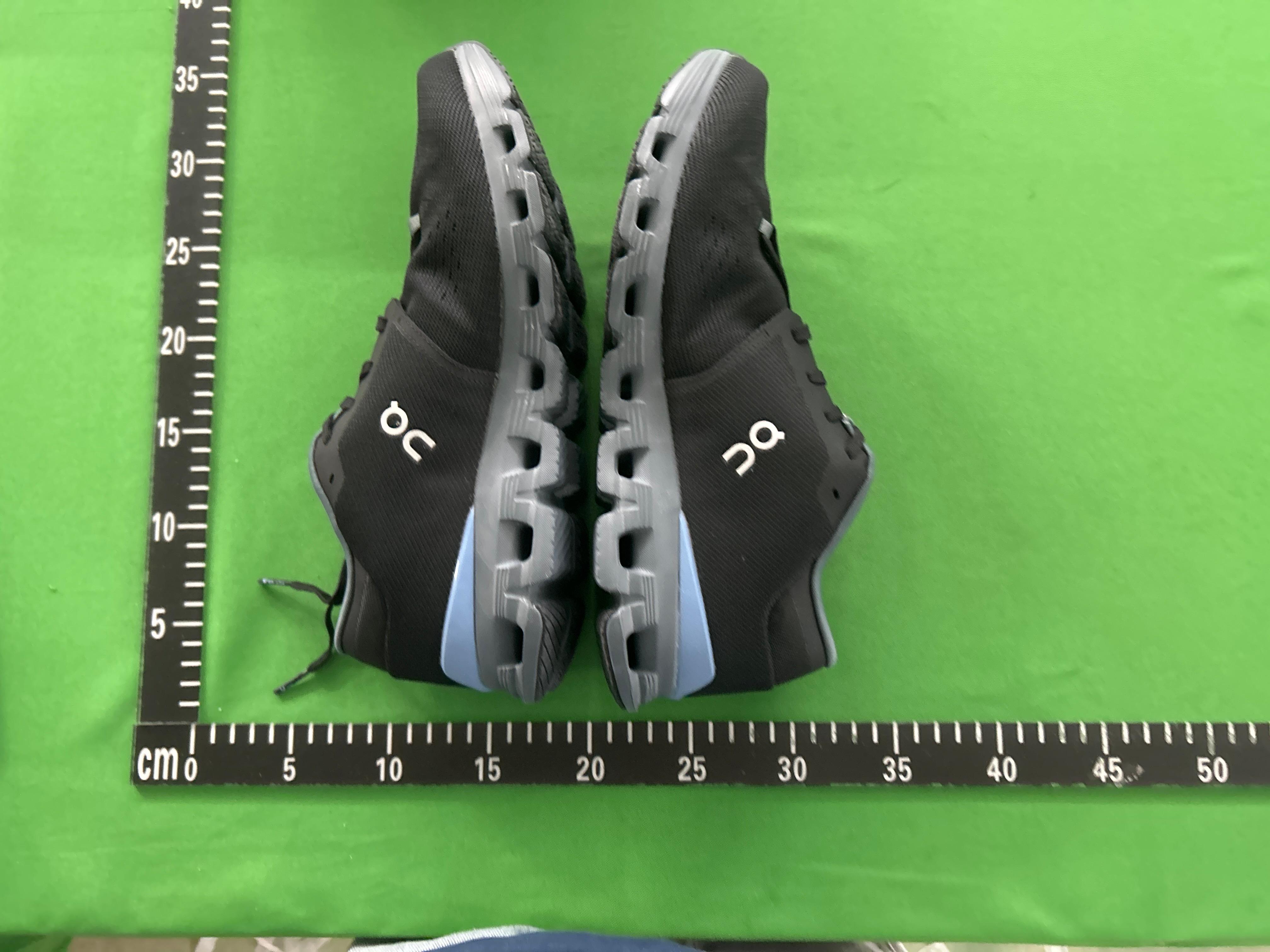 Foto QC 8 de On Cloud X 4 Black Chambray 3ME30041446