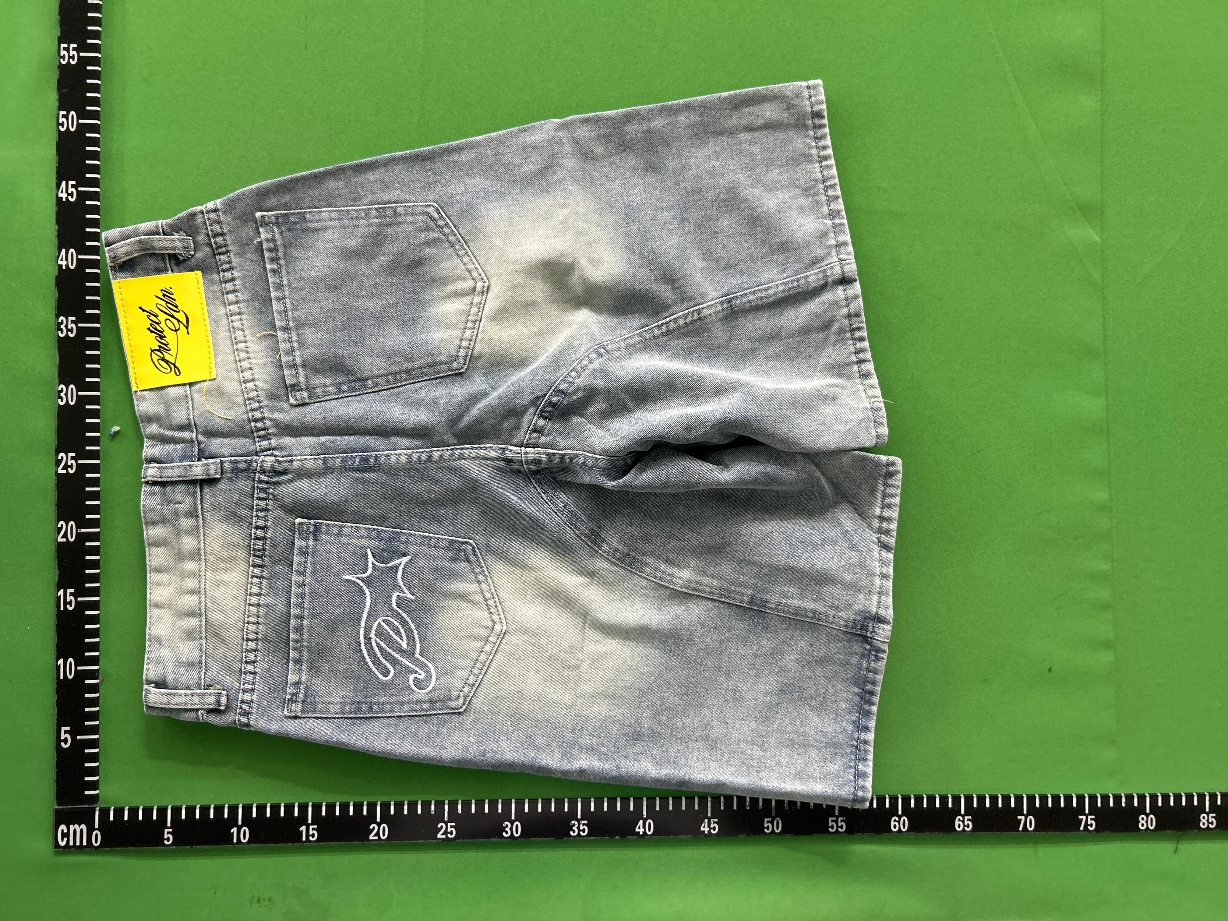 Foto QC 4 de Other Denim Shorts Loose Washed Embroidered Camo