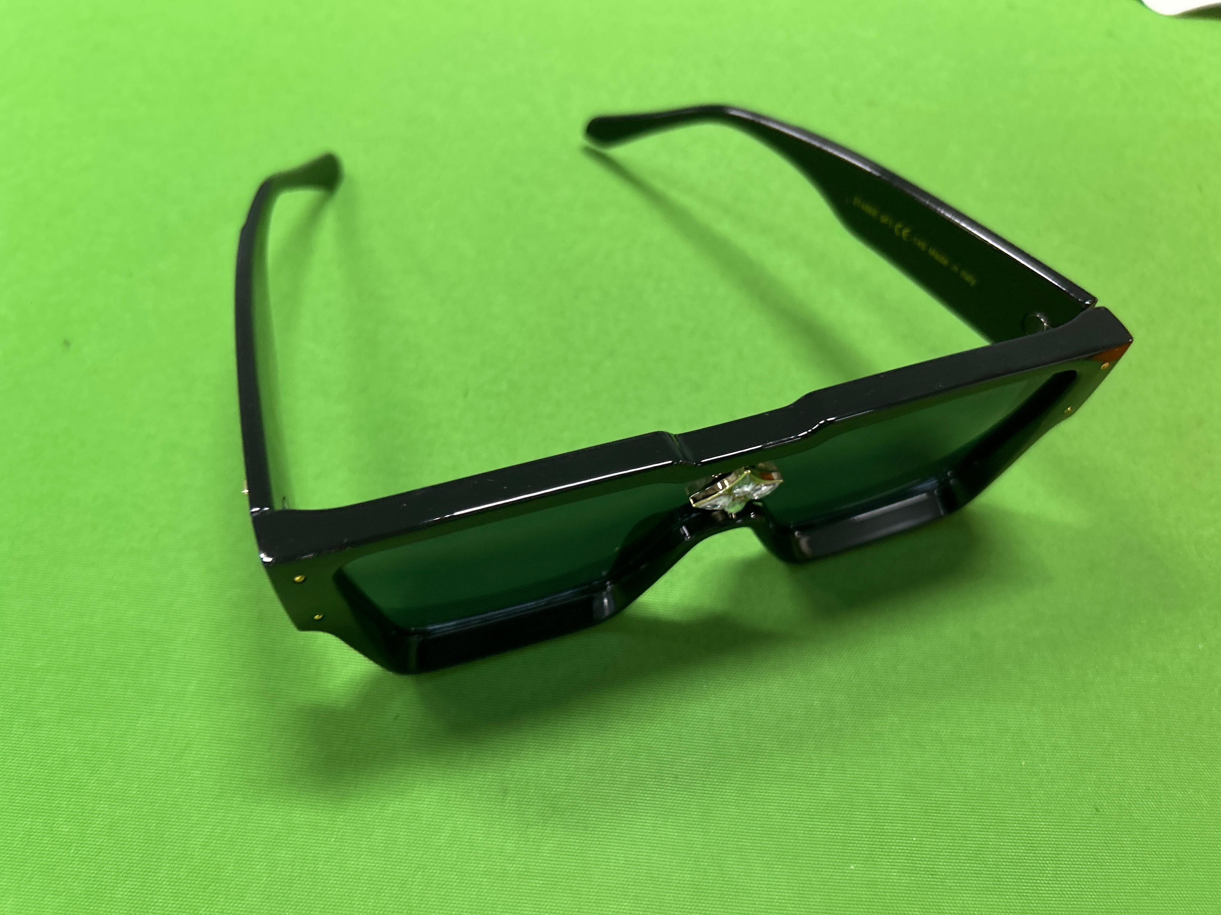 Foto QC 4 de Louis Vuitton Waimea Acetate Sunglasses Havana Grey Monogram (Z1083W)