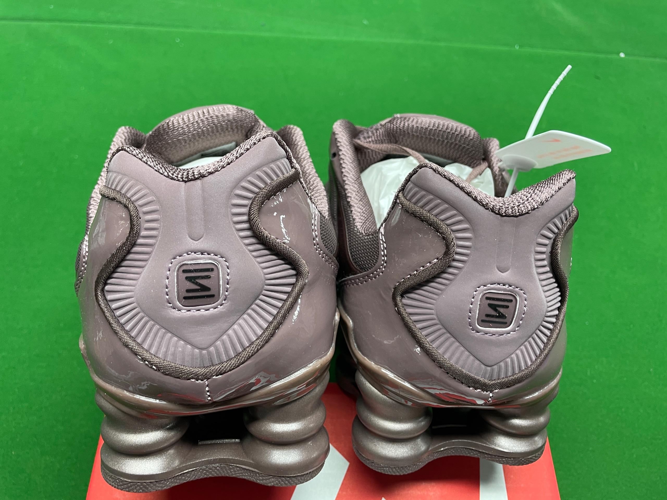 Foto QC 2 de Nike Shox TL Black University Red IF6202-001