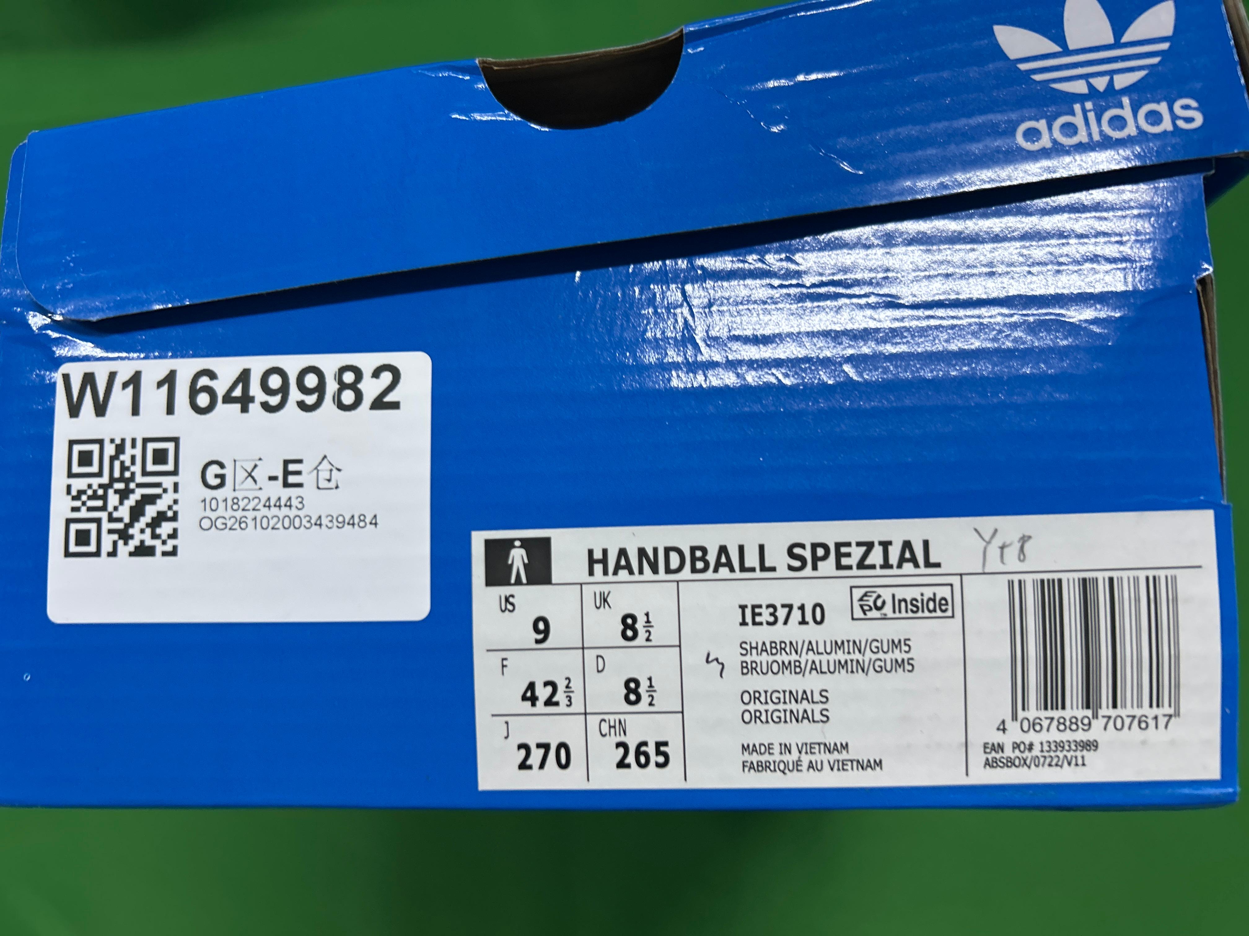 Foto QC 1 de adidas Handball Spezial Low Wonder Taupe Cloud White IE3122