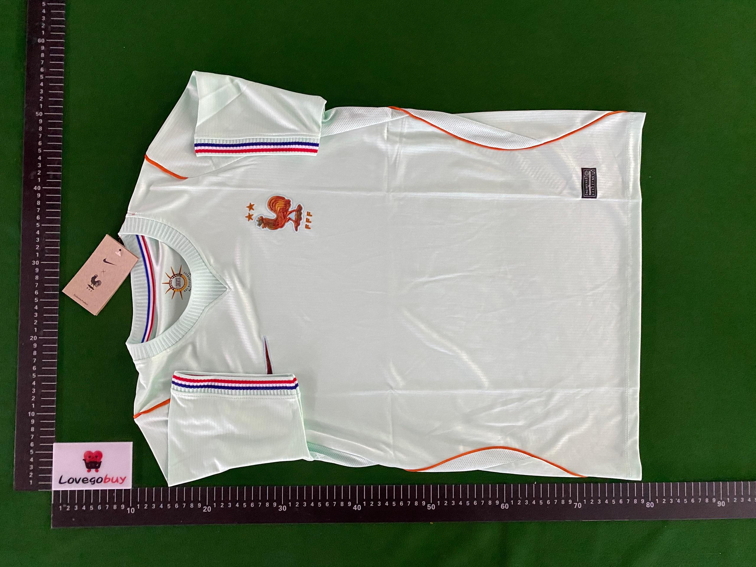 Foto QC 6 de adidas x Curacao 2024/25 Away Jersey Pale Yellow