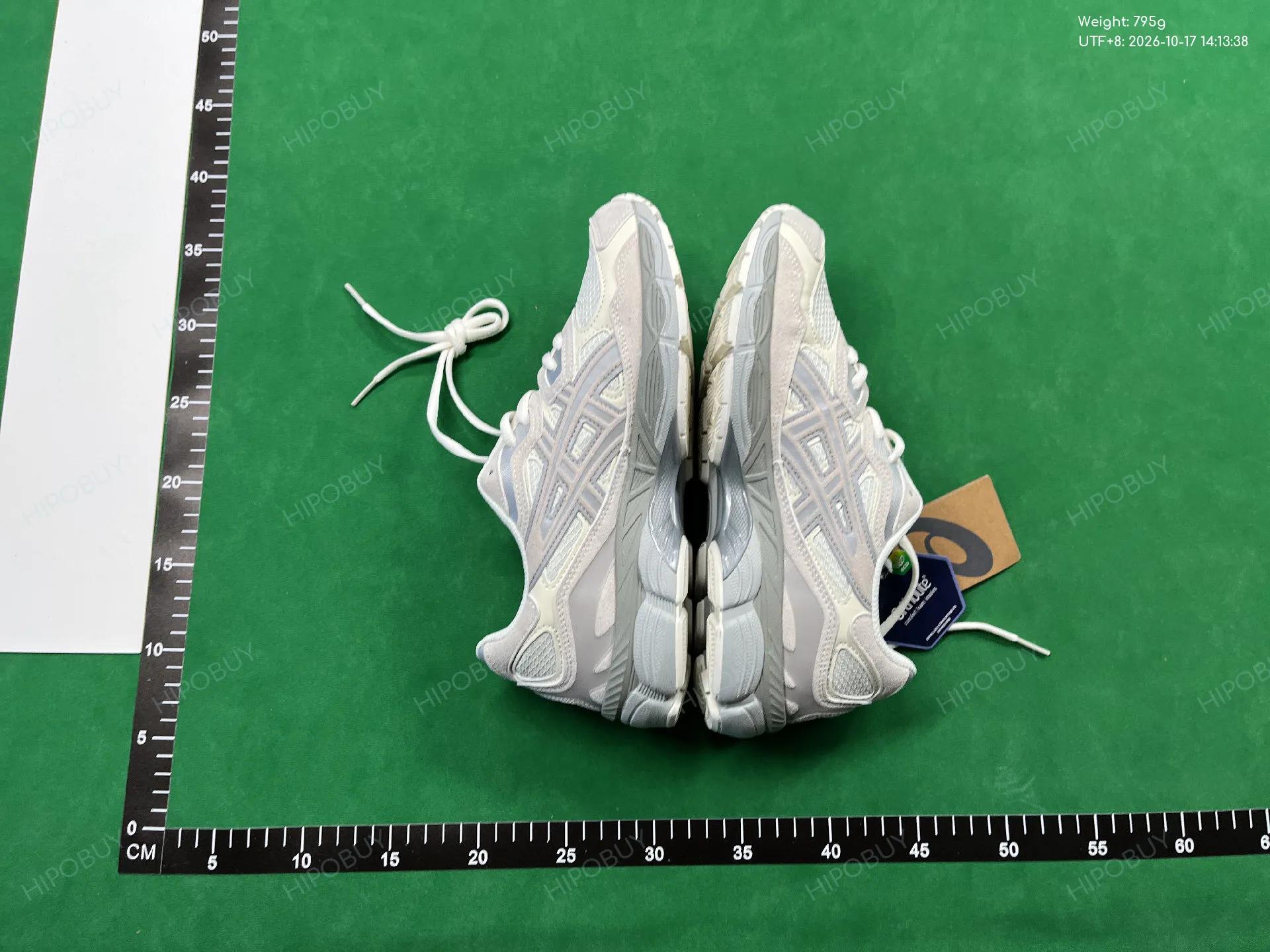 Foto QC 4 de ASICS GEL-NYC Graphite Grey Smoke Grey 1203A383-002