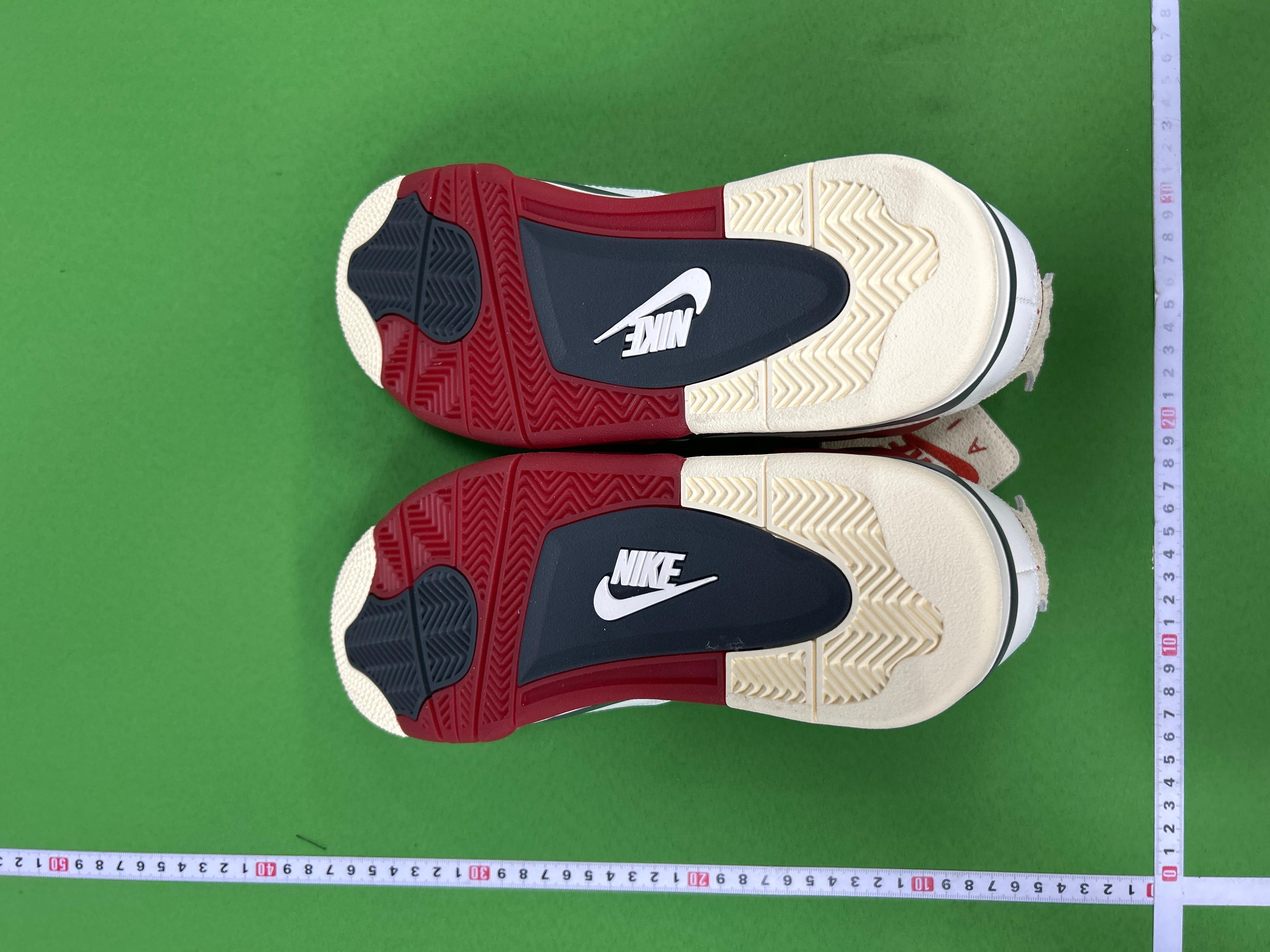 Foto QC 4 de Jordan 4 Retro Lightning CT8527-700