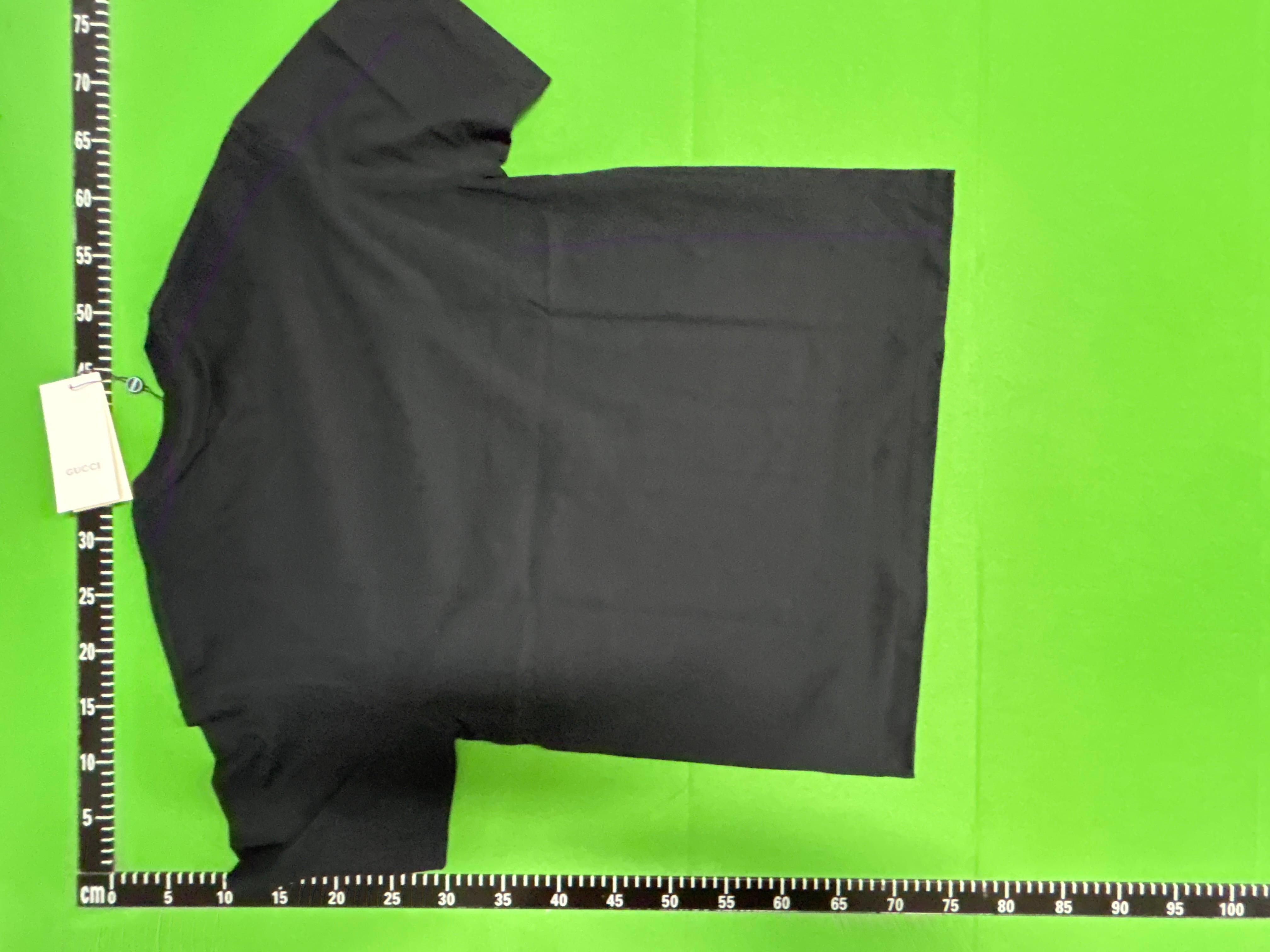 Foto QC 8 de Gucci T-shirt UGCCI Logo Burgundy