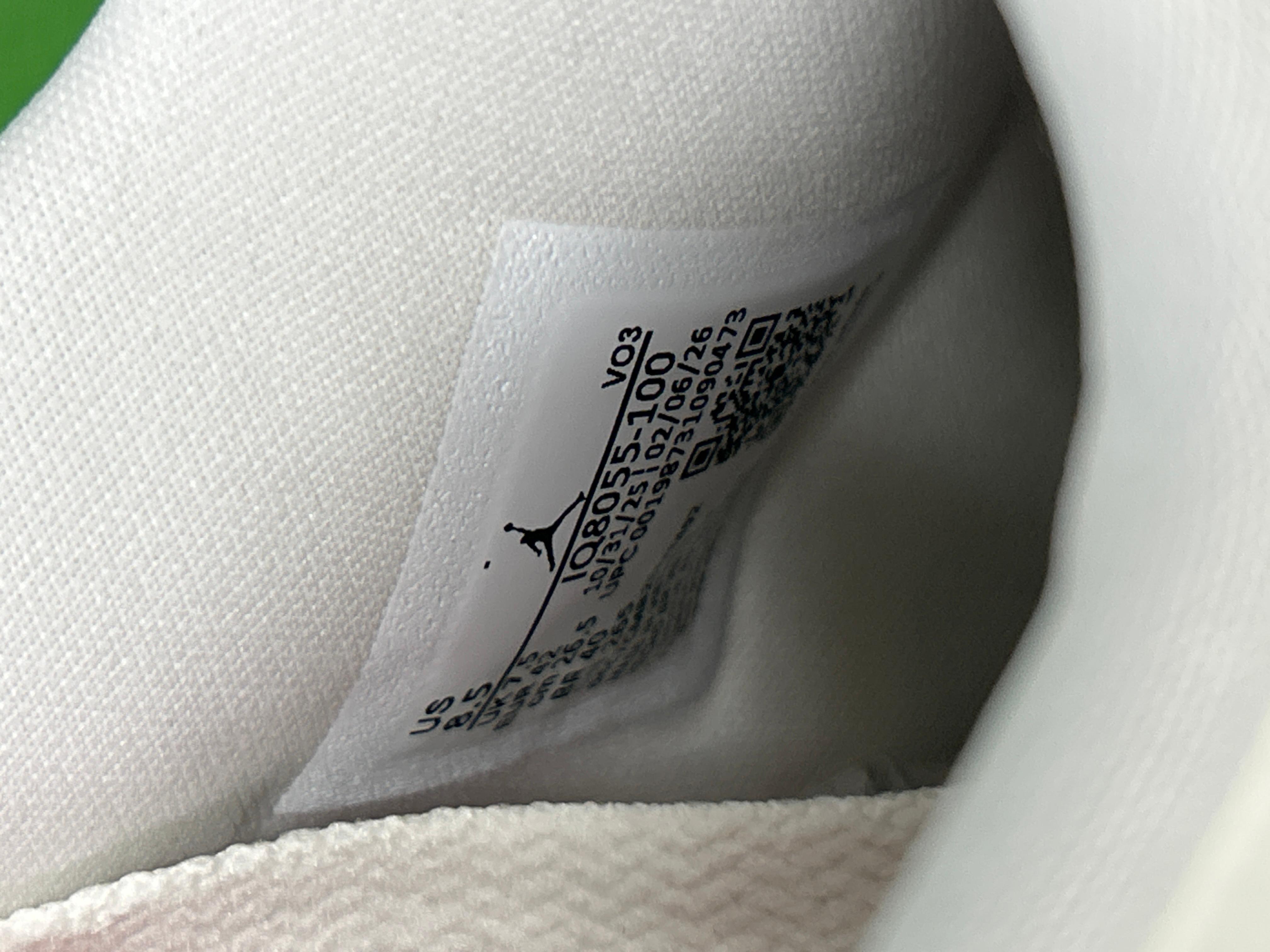 Foto QC 6 de Jordan 4 Retro Lightning CT8527-700