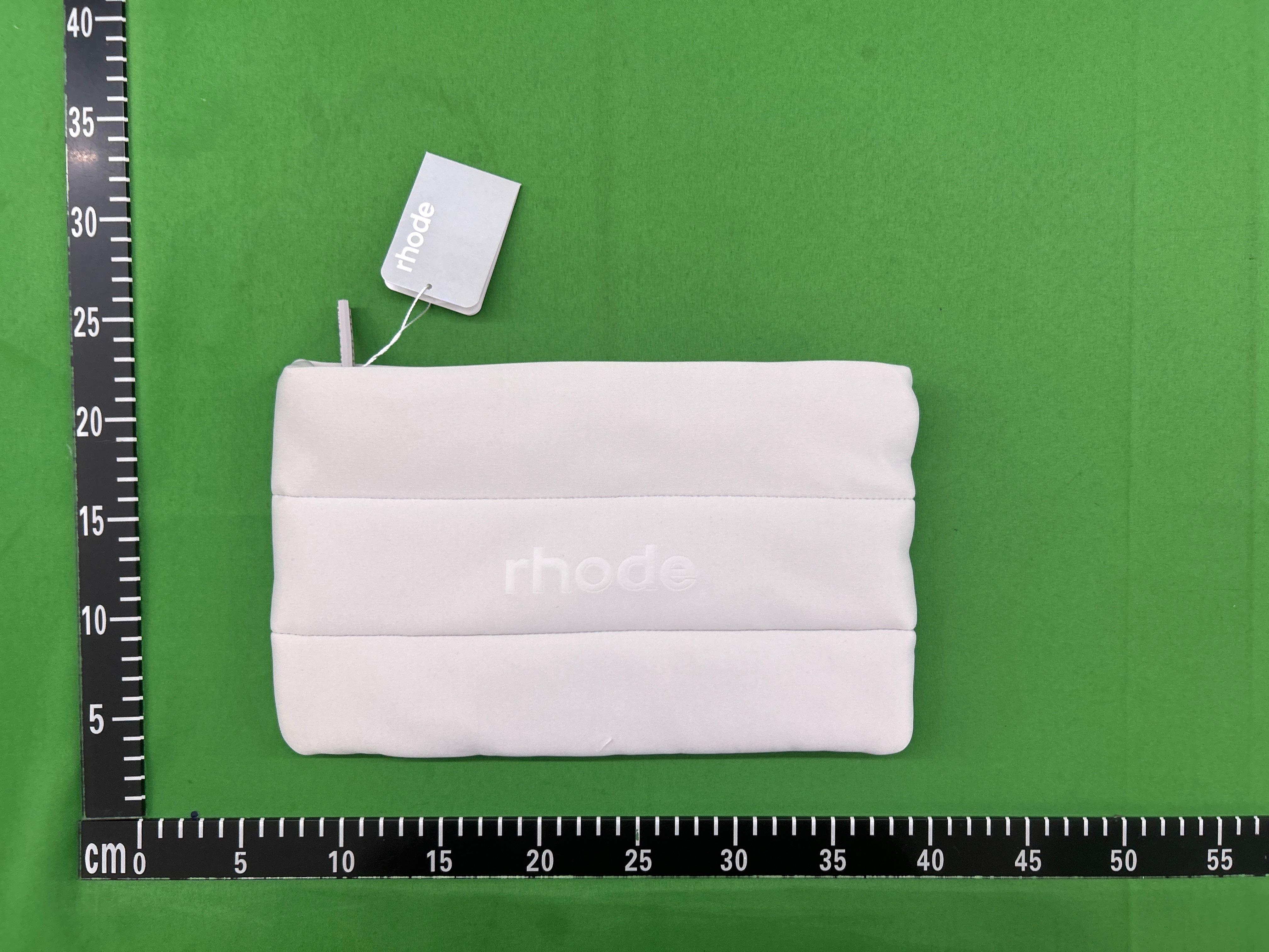 Foto QC 1 de Rhode The Pouch Black