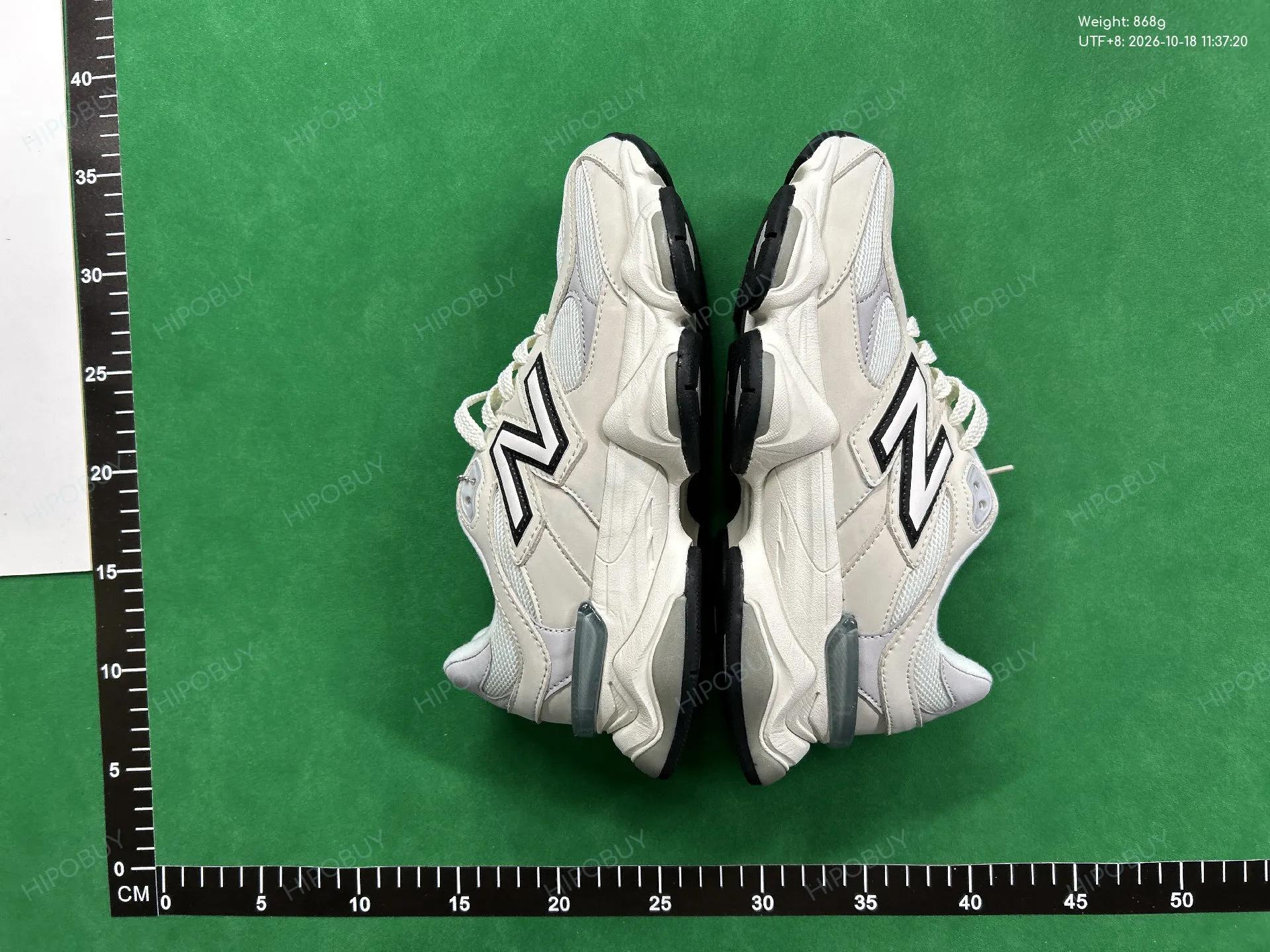 Foto QC 5 de New Balance 9060 Sea Salt Brown U9060JAM