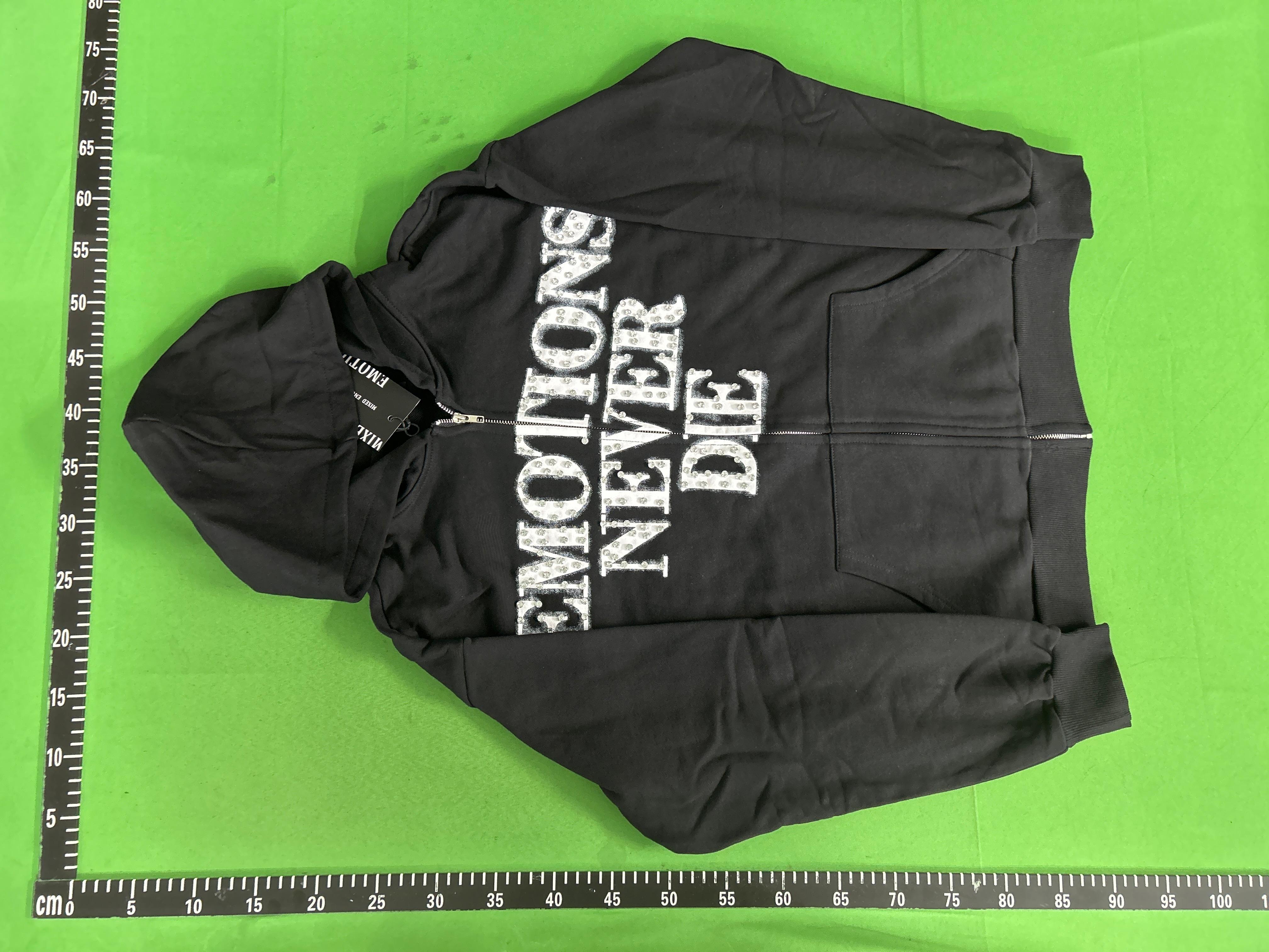 Foto QC 7 de Mixed Emotion Jacket Rhinestone Gothic Logo Black