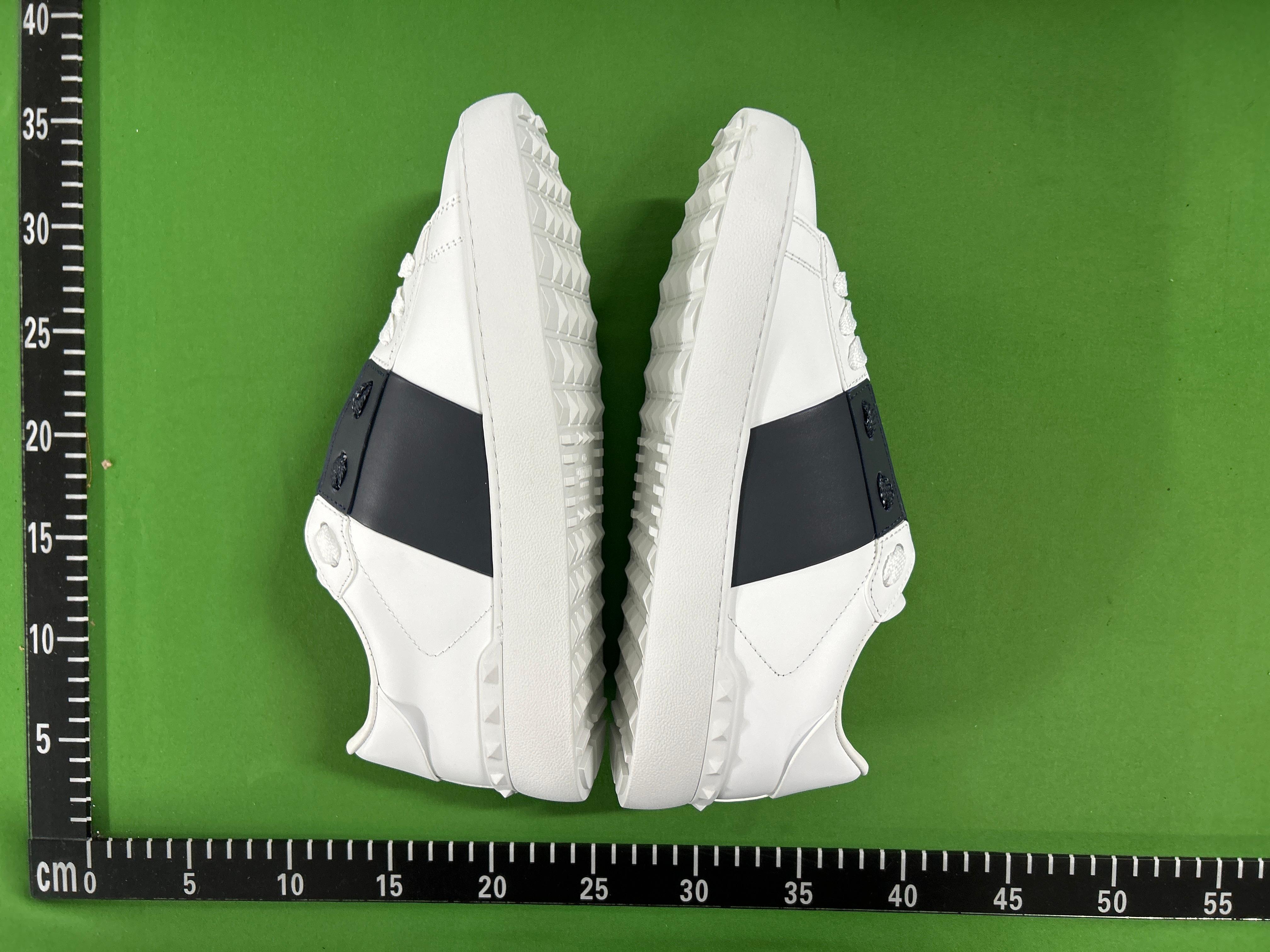 Foto QC 4 de Valentino Garavani Open Leather Sneakers White Black Band