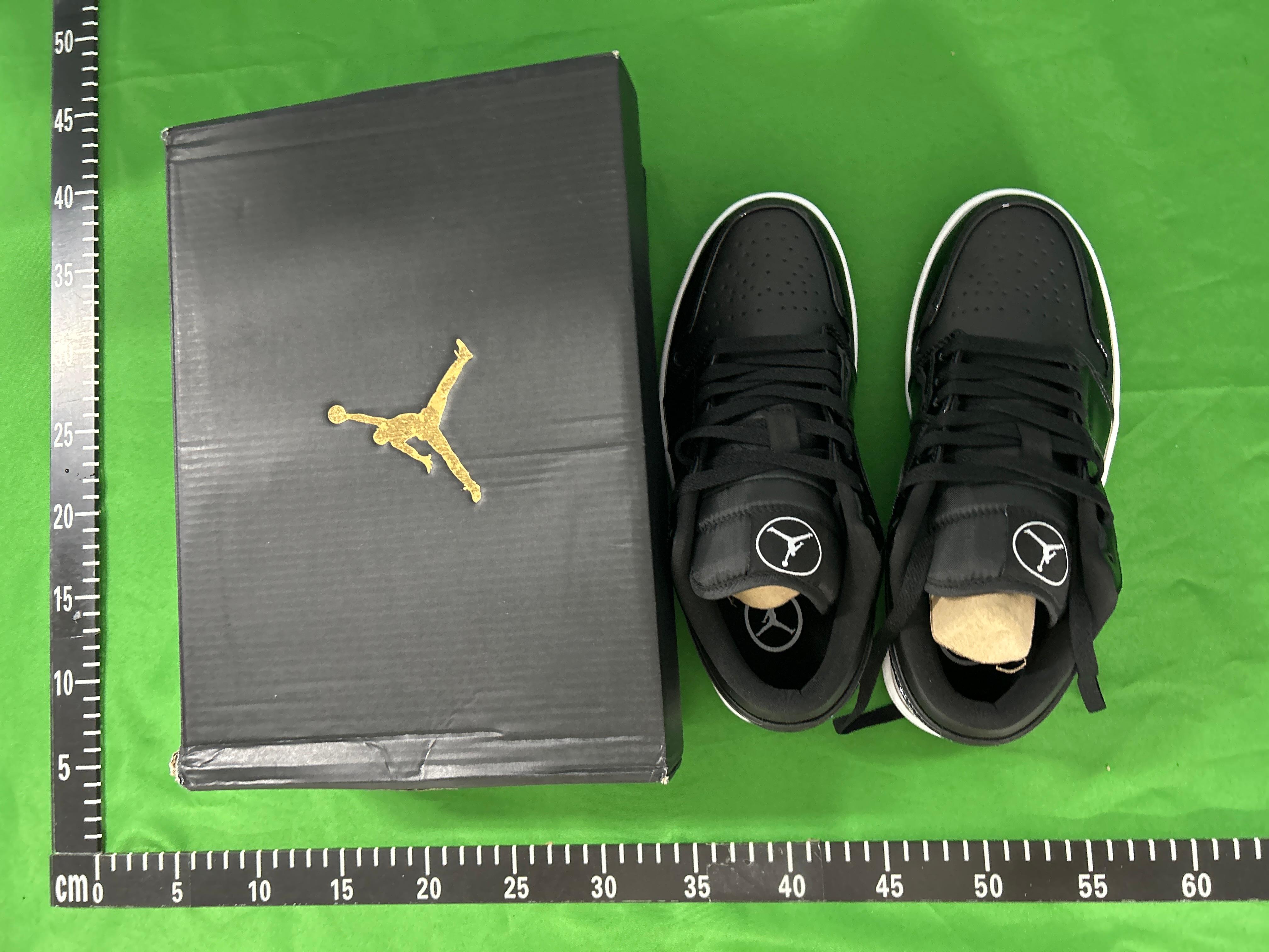 Foto QC 2 de Jordan 1 Retro Low OG Dark Mocha CZ0790-102