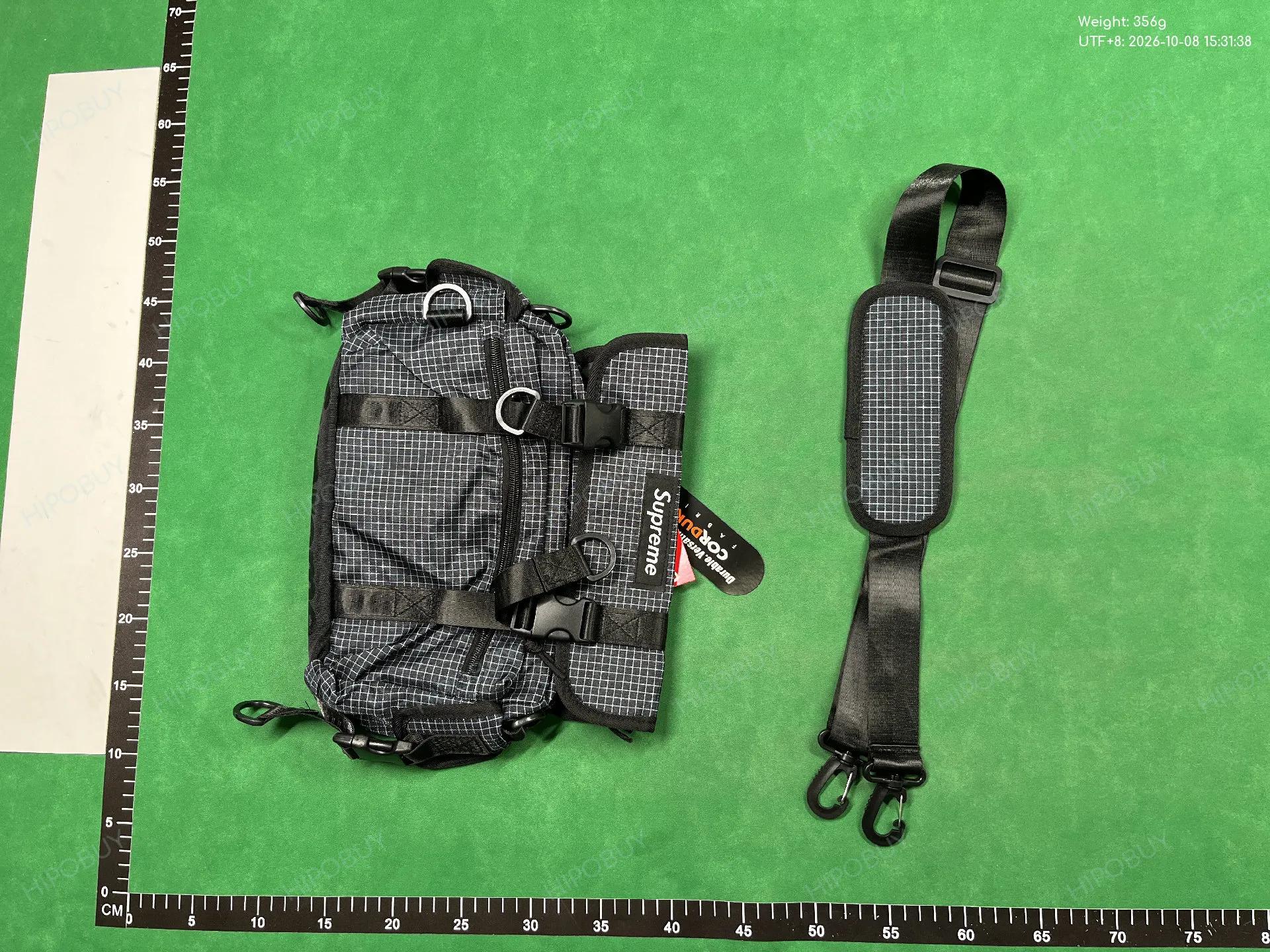 Foto QC 5 de Supreme Field Messenger Bag 16L Olive Camo