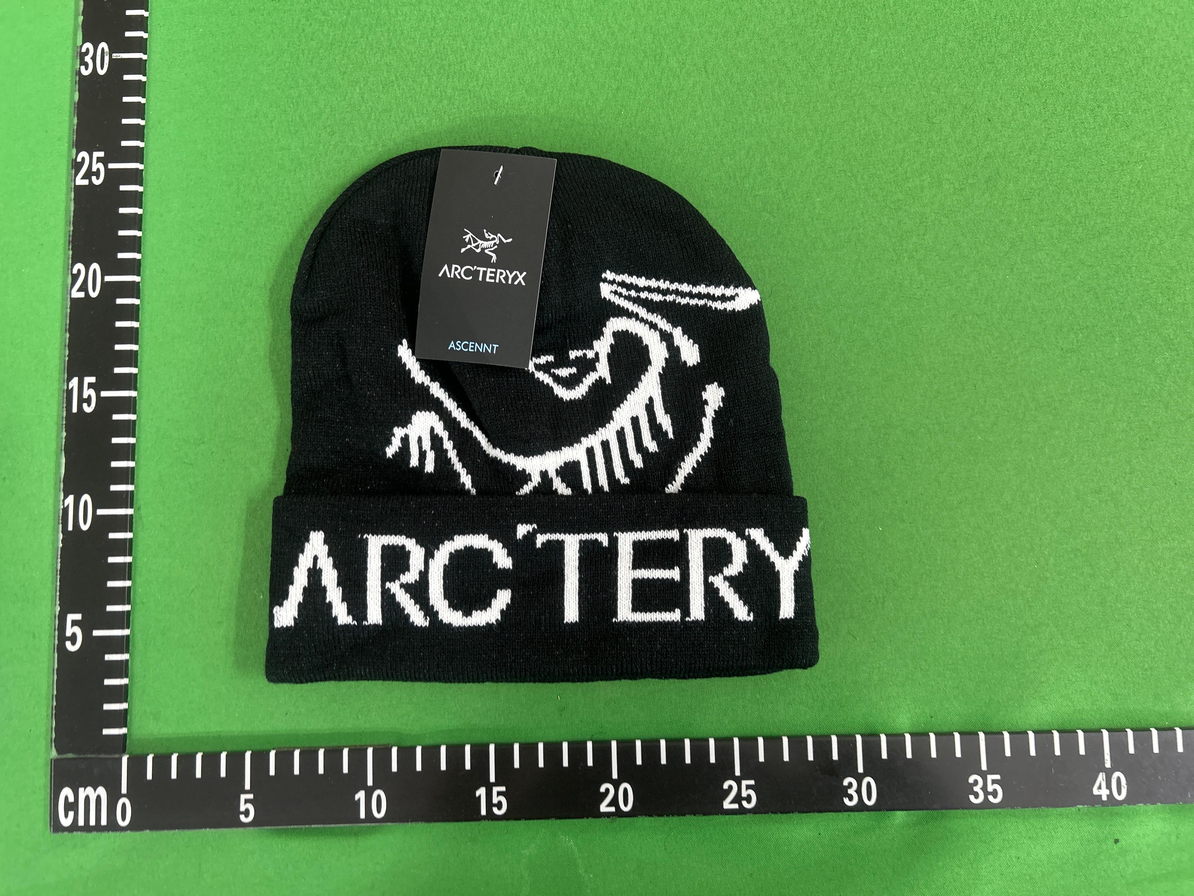 Foto QC 5 de Arc'teryx Grotto Toque Beanie Habitat/Black