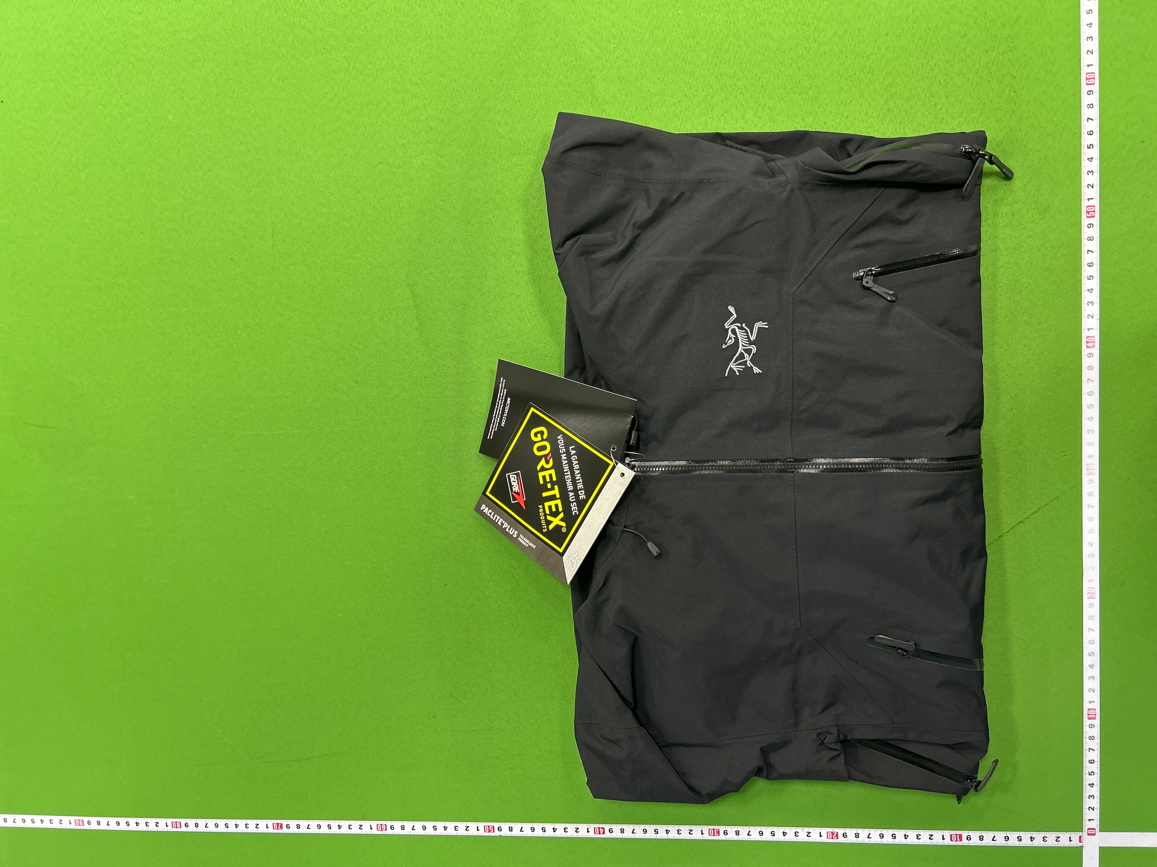 Foto QC 5 de Arc'teryx Squamish Hoody Jacket Windbreaker Black Sapphire