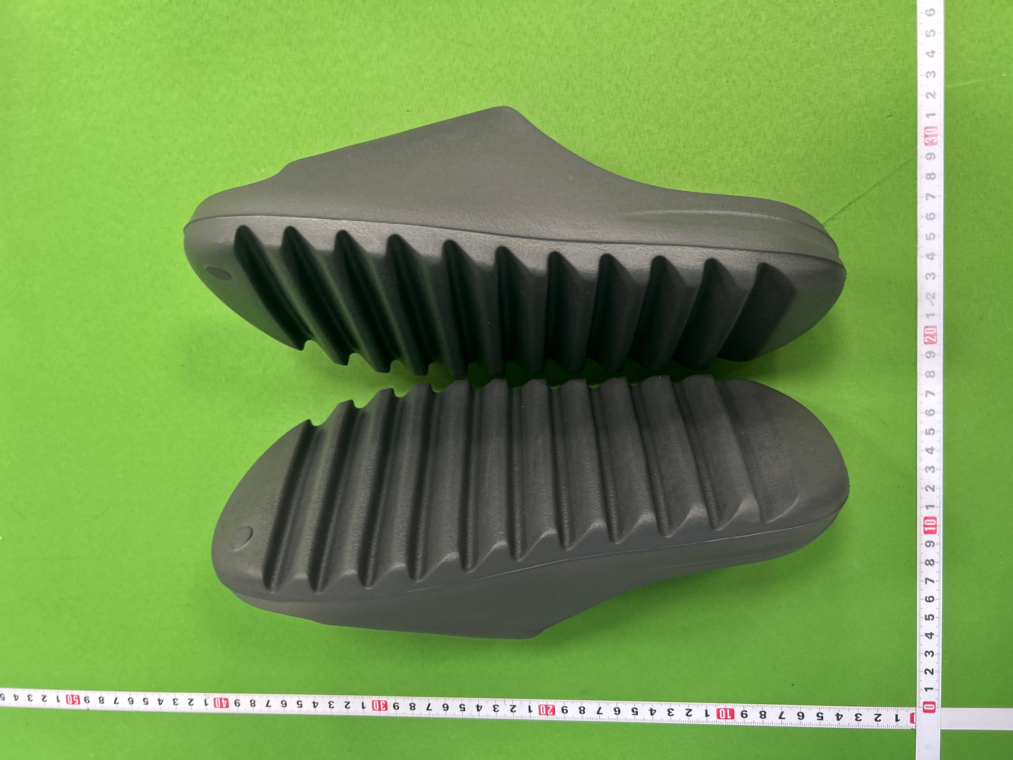 Foto QC 4 de adidas Yeezy Slide EVA MX Slate