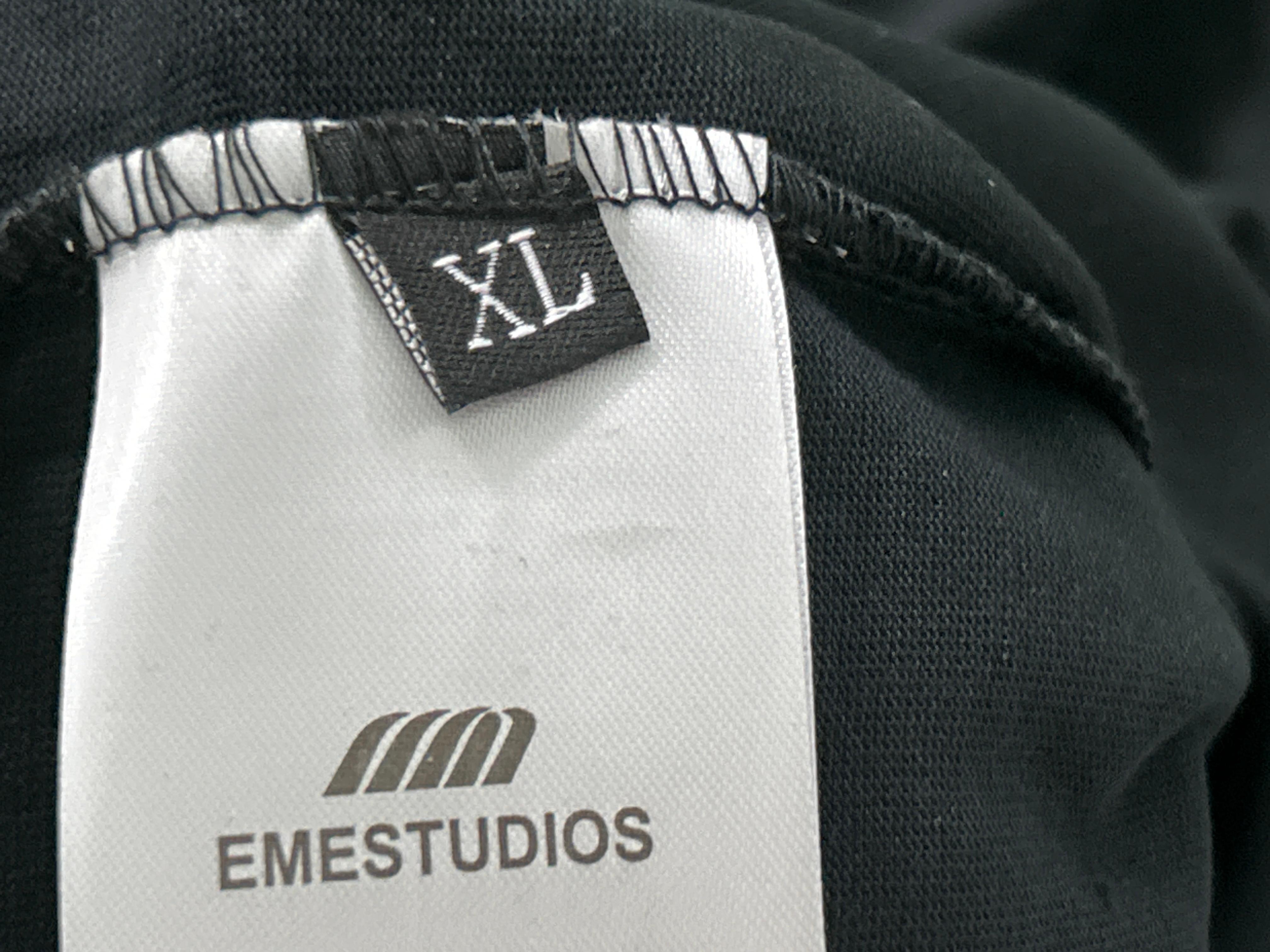 Foto QC 6 de EMESTUDIOS Veteran Collection T-shirt Logo Print Cream