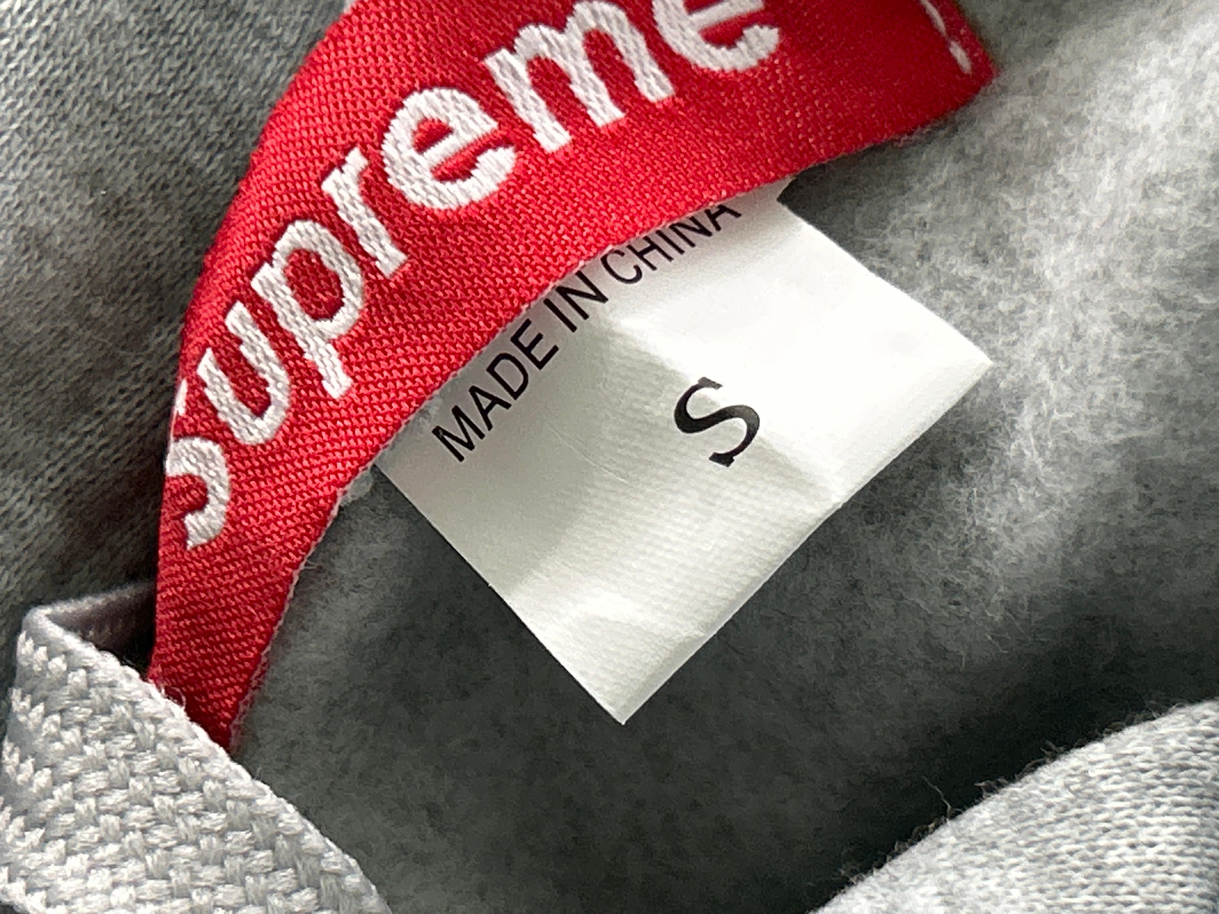 Foto QC 6 de Supreme Arc Logo Fleece Jacket Black