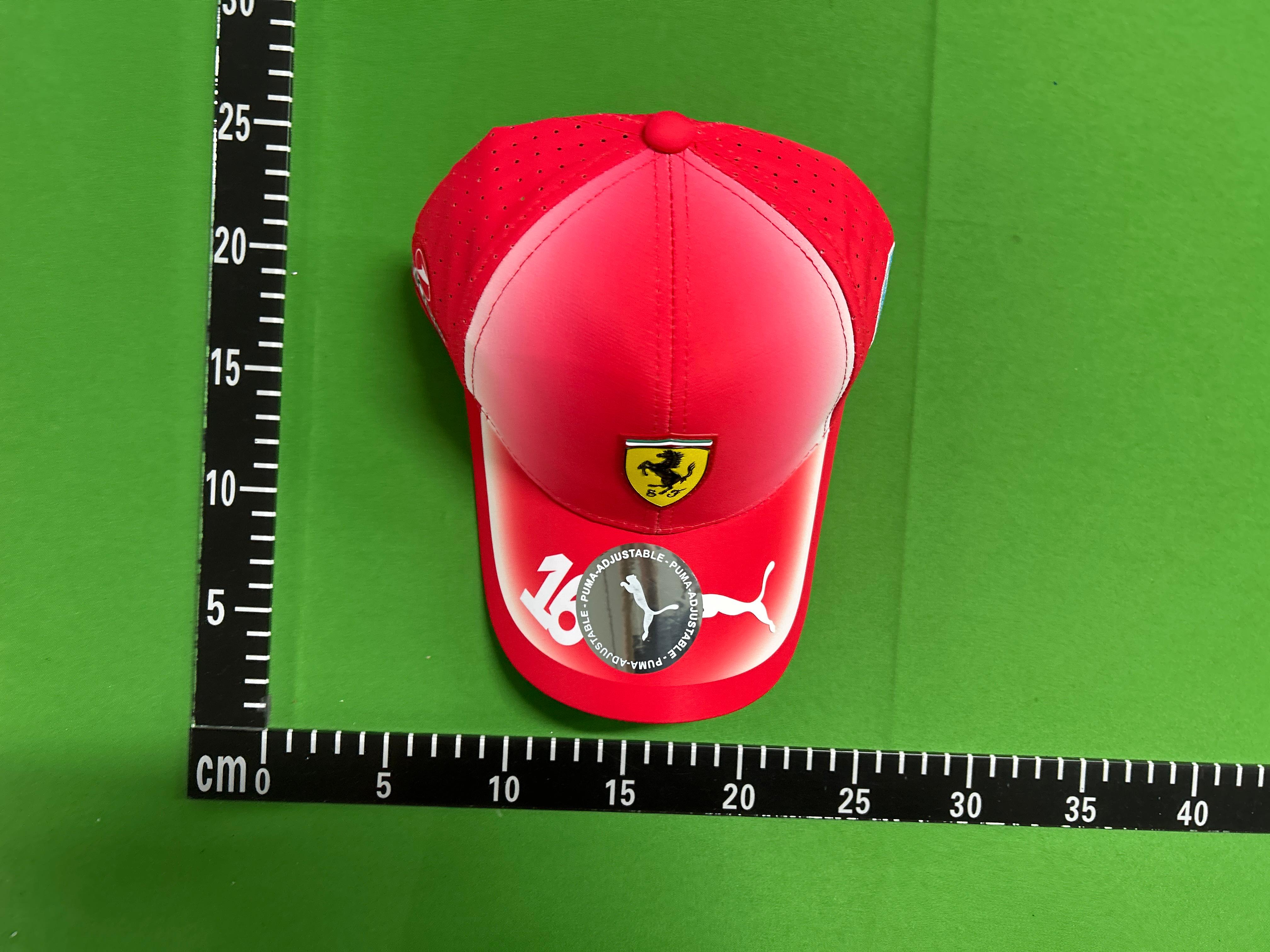 Foto QC 7 de Red Bull Racing Aston Martin Cap White