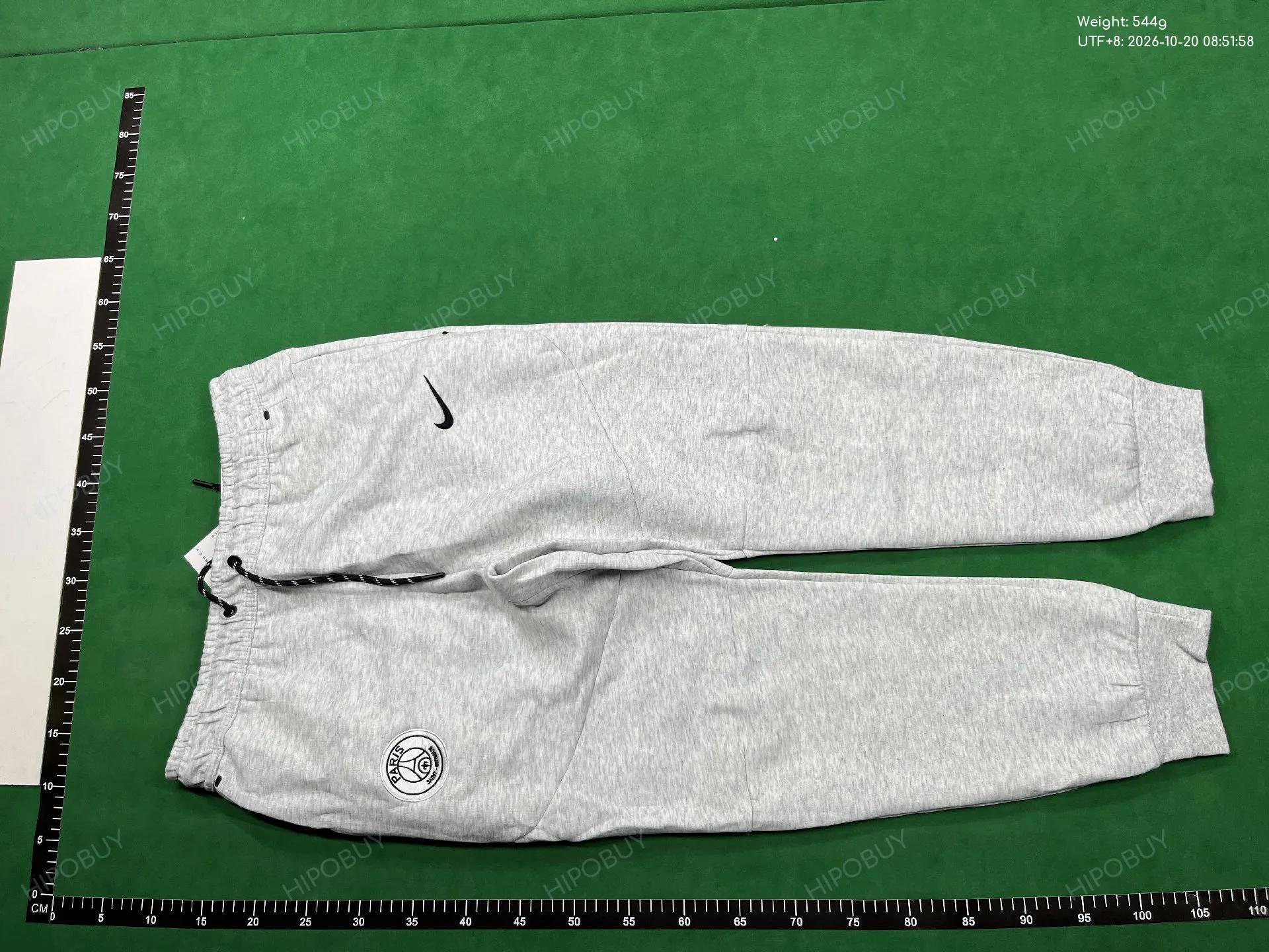 Foto QC 2 de Nike Paris Saint-Germain Tech Fleece Hoodie Black