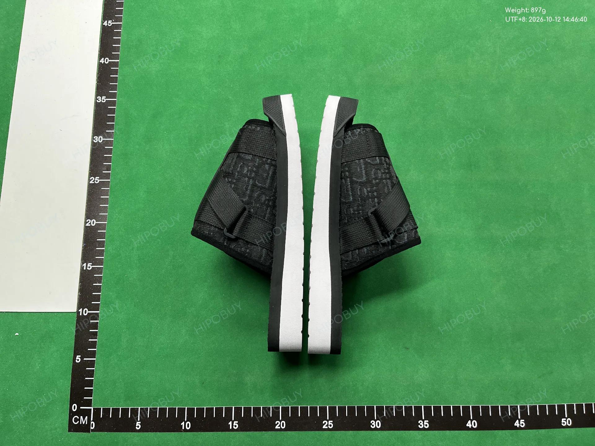 Foto QC 3 de Dior Alpha Sandals Oblique Canvas Black