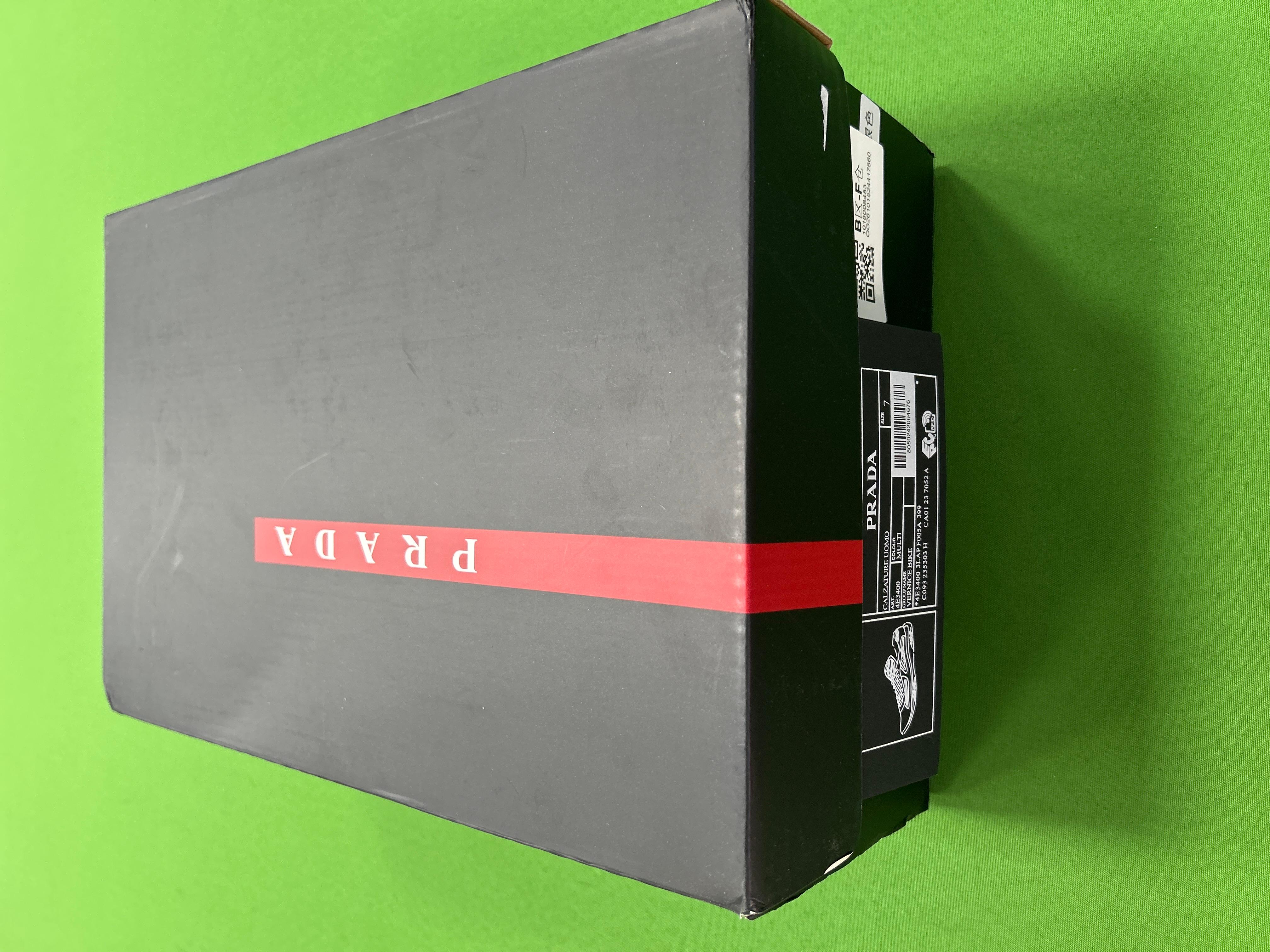 Foto QC 8 de Prada America's Cup Low Khaki Silver