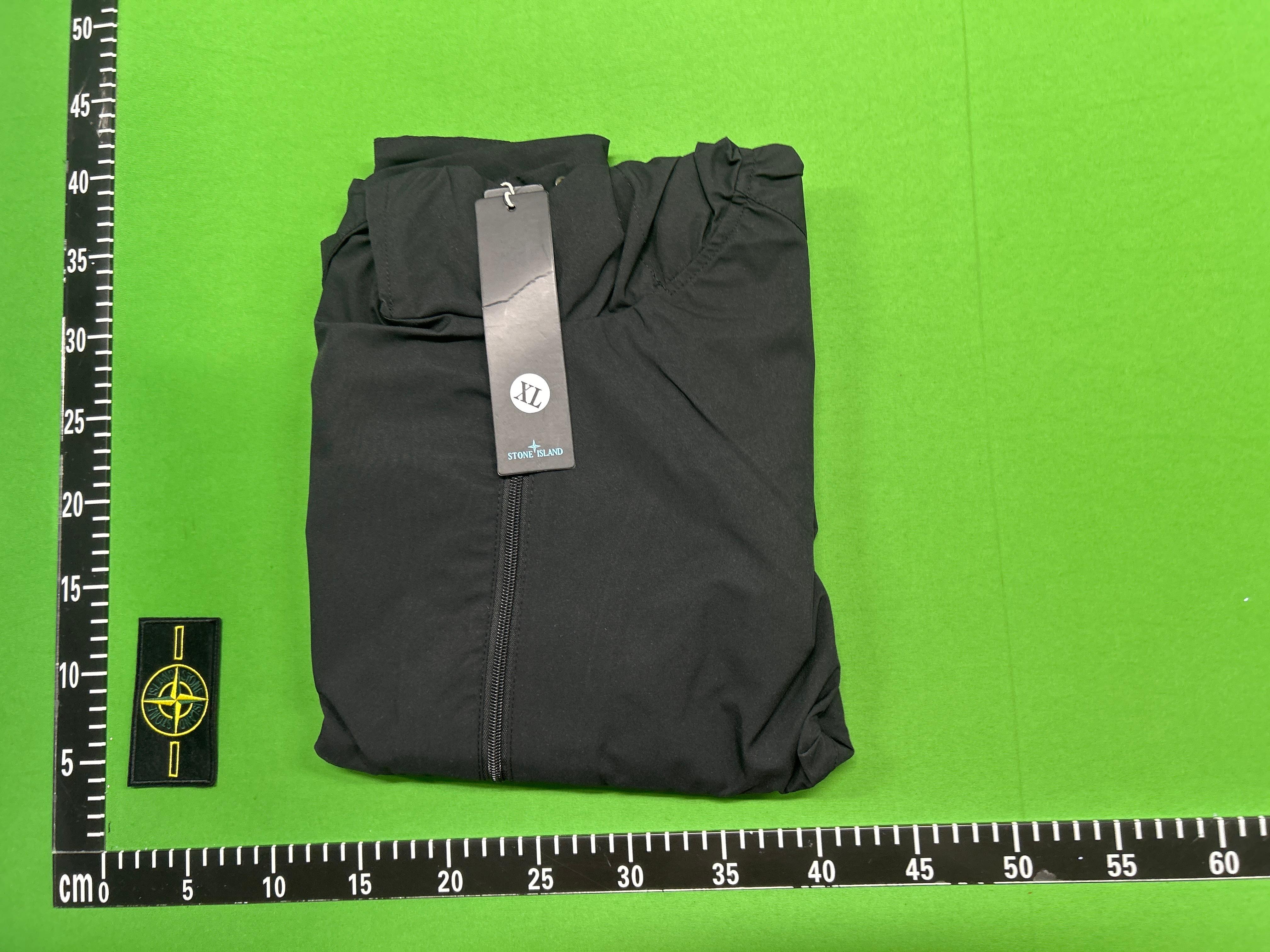Foto QC 1 de Stone Island Nylon Metal in Econyl Overshirt Jacket Pearl Grey