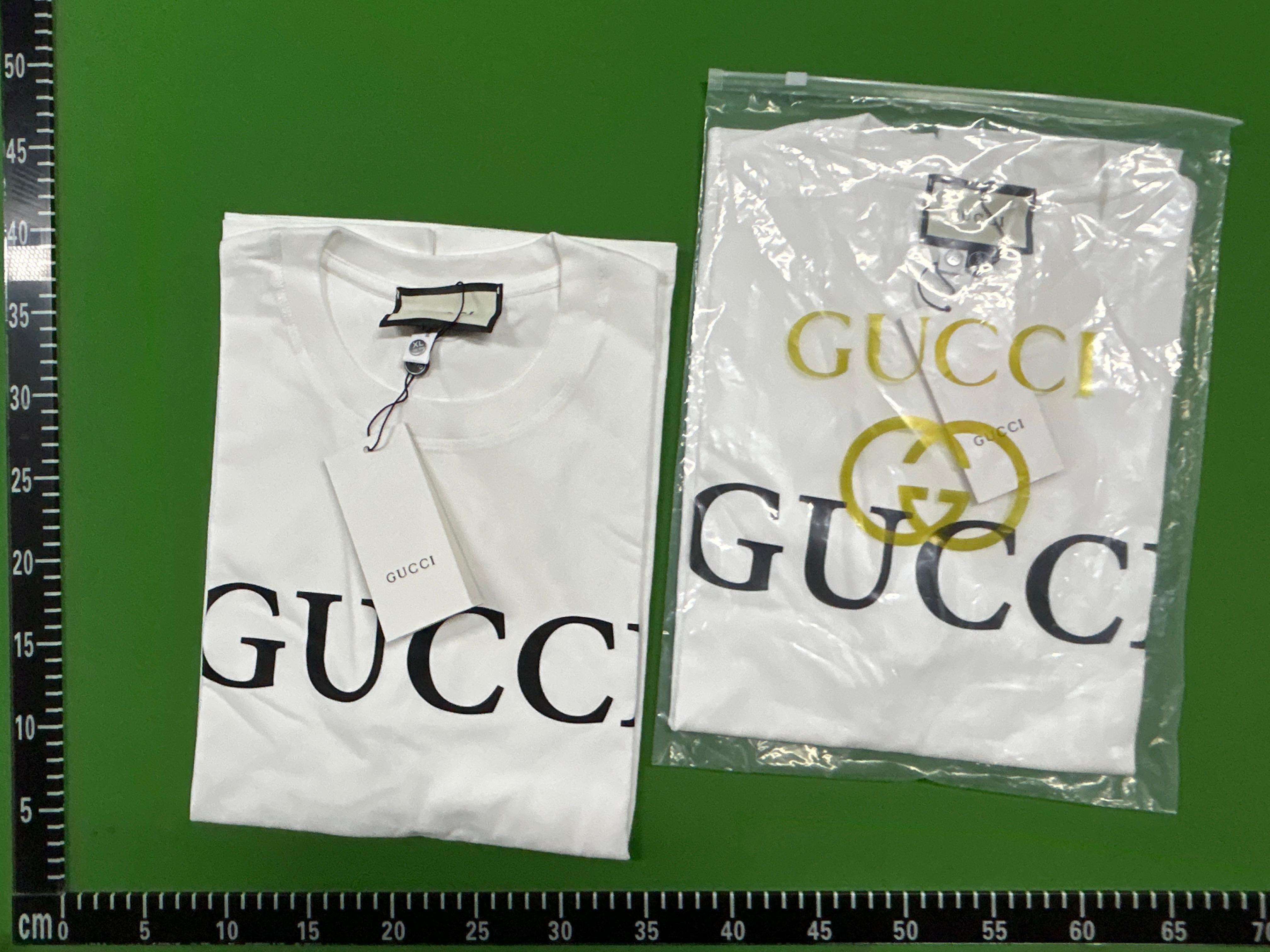 Foto QC 1 de Gucci T-shirt UGCCI Logo Burgundy