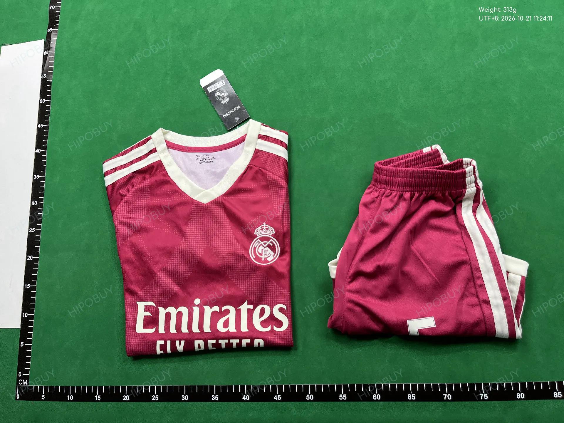 Foto QC 4 de adidas Real Madrid 24/25 Away Set 2-Piece Crew Orange