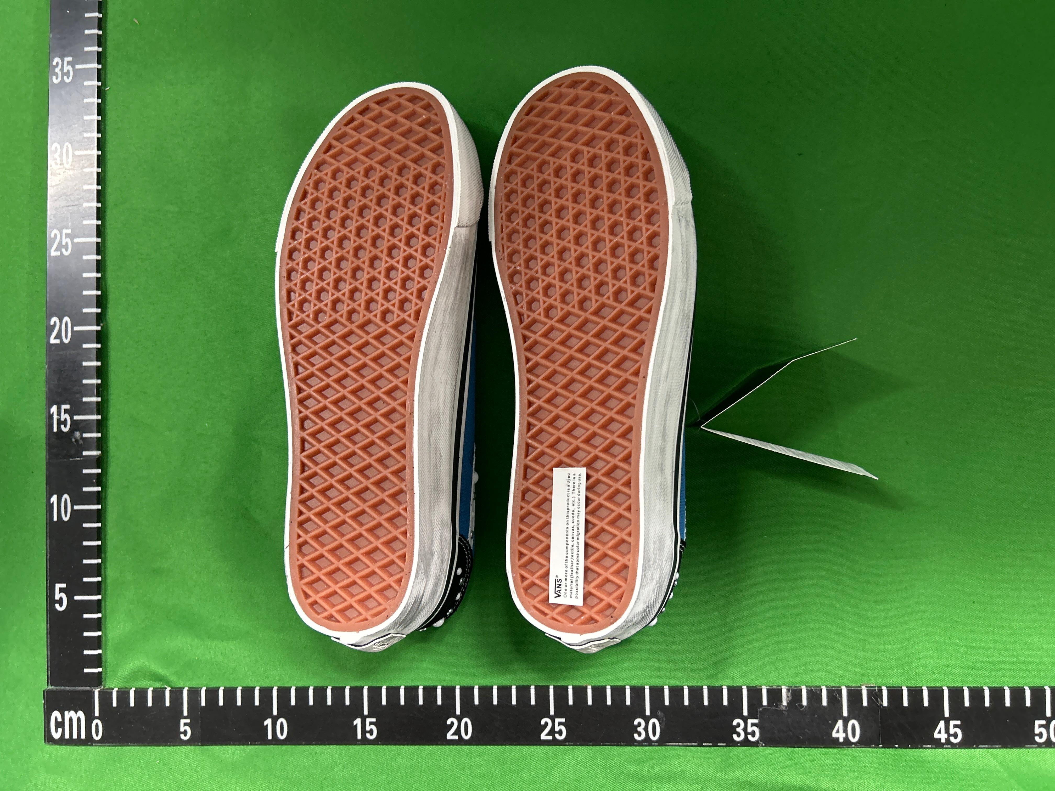 Foto QC 6 de Vans Old Skool 36 LX Pearlized Marshmallow VN000E8VCCZ