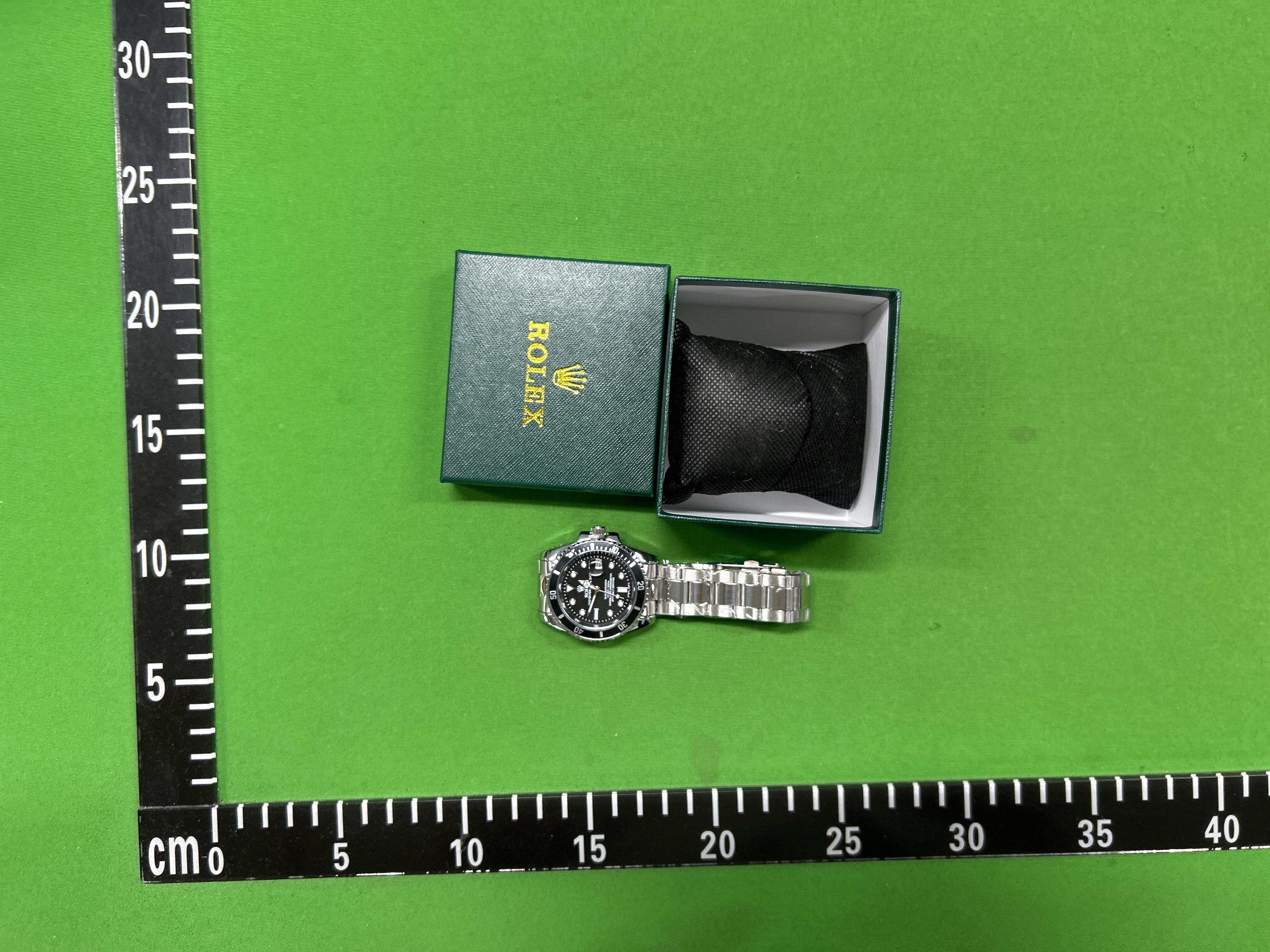 Foto QC 4 de Rolex Submariner 16610LV