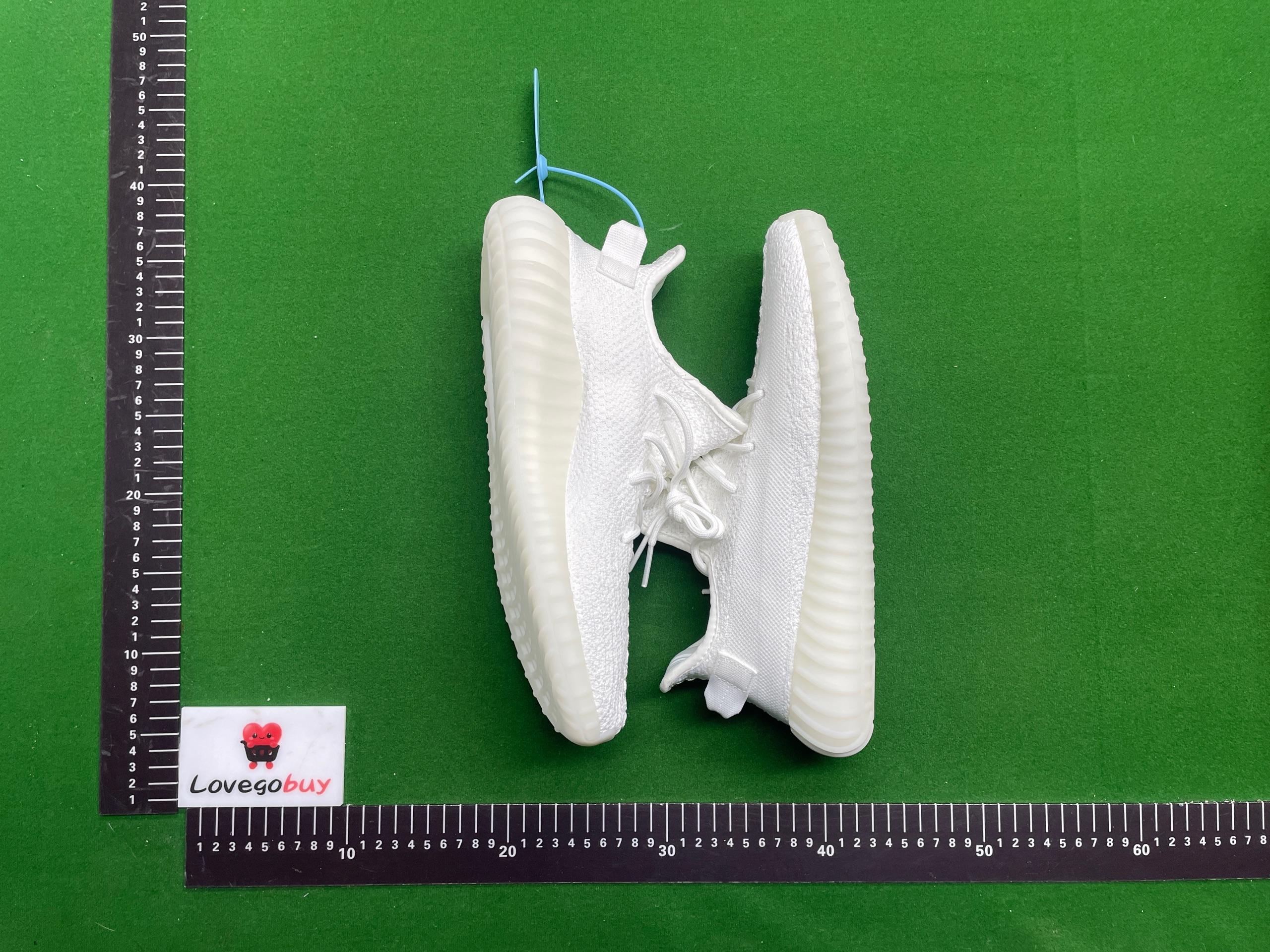 Foto QC 1 de adidas Yeezy Boost 350 V2 Yecheil