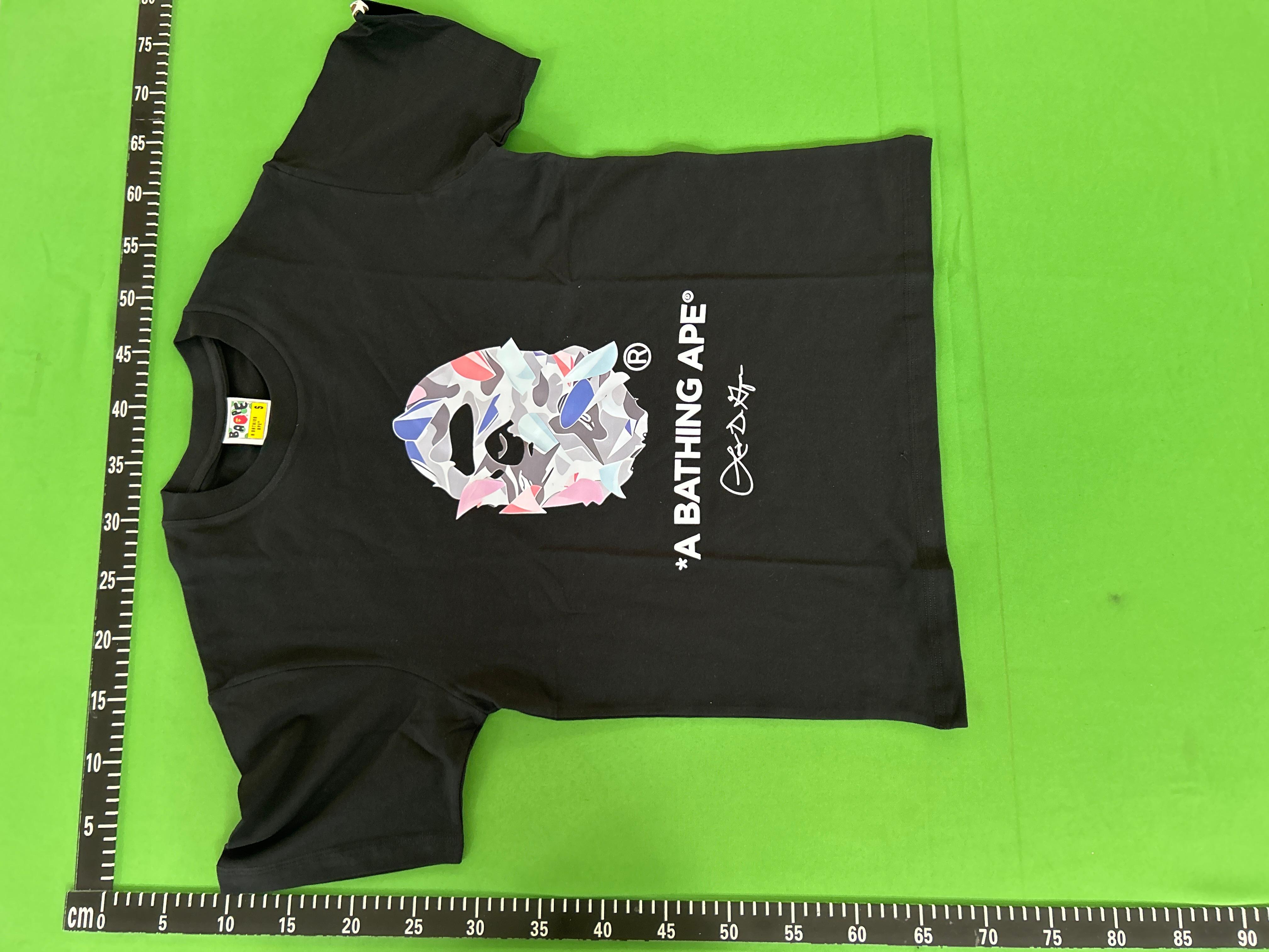 Foto QC 8 de BAPE T-shirt Moon Ape Head Black