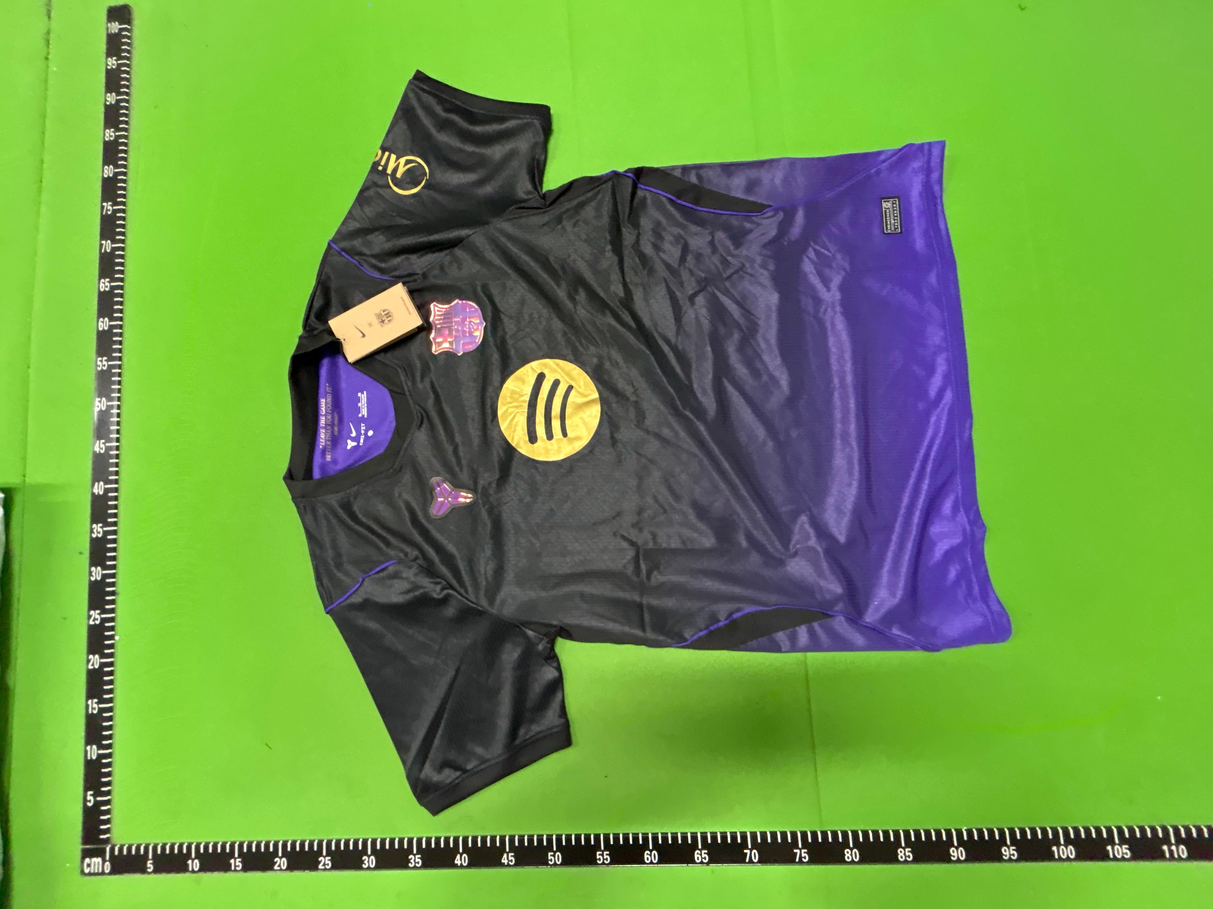 Foto QC 3 de adidas x Juventus 2026/27 Away Jersey True Pink