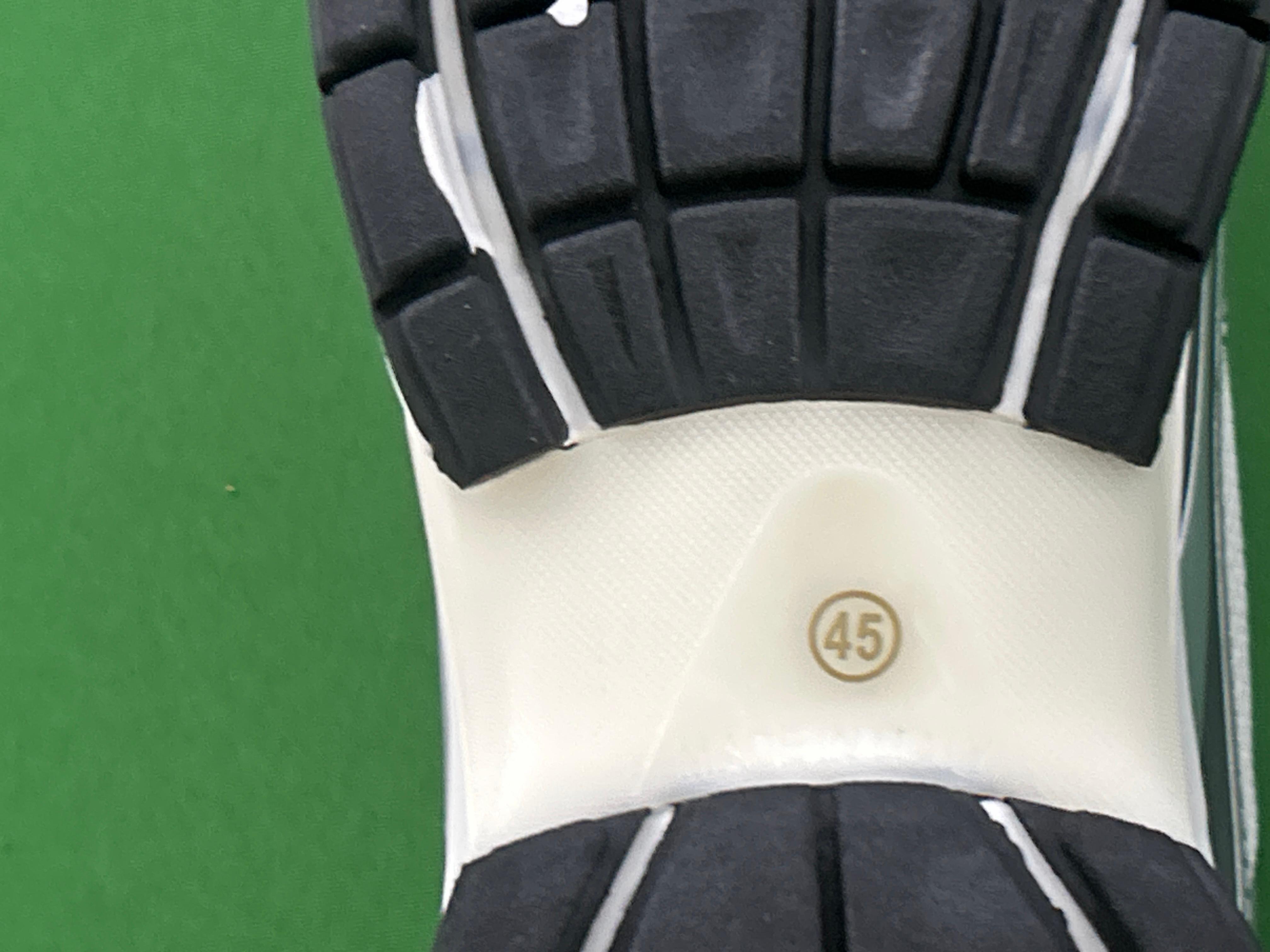 Foto QC 7 de Chanel Runner Low Silver White Mesh