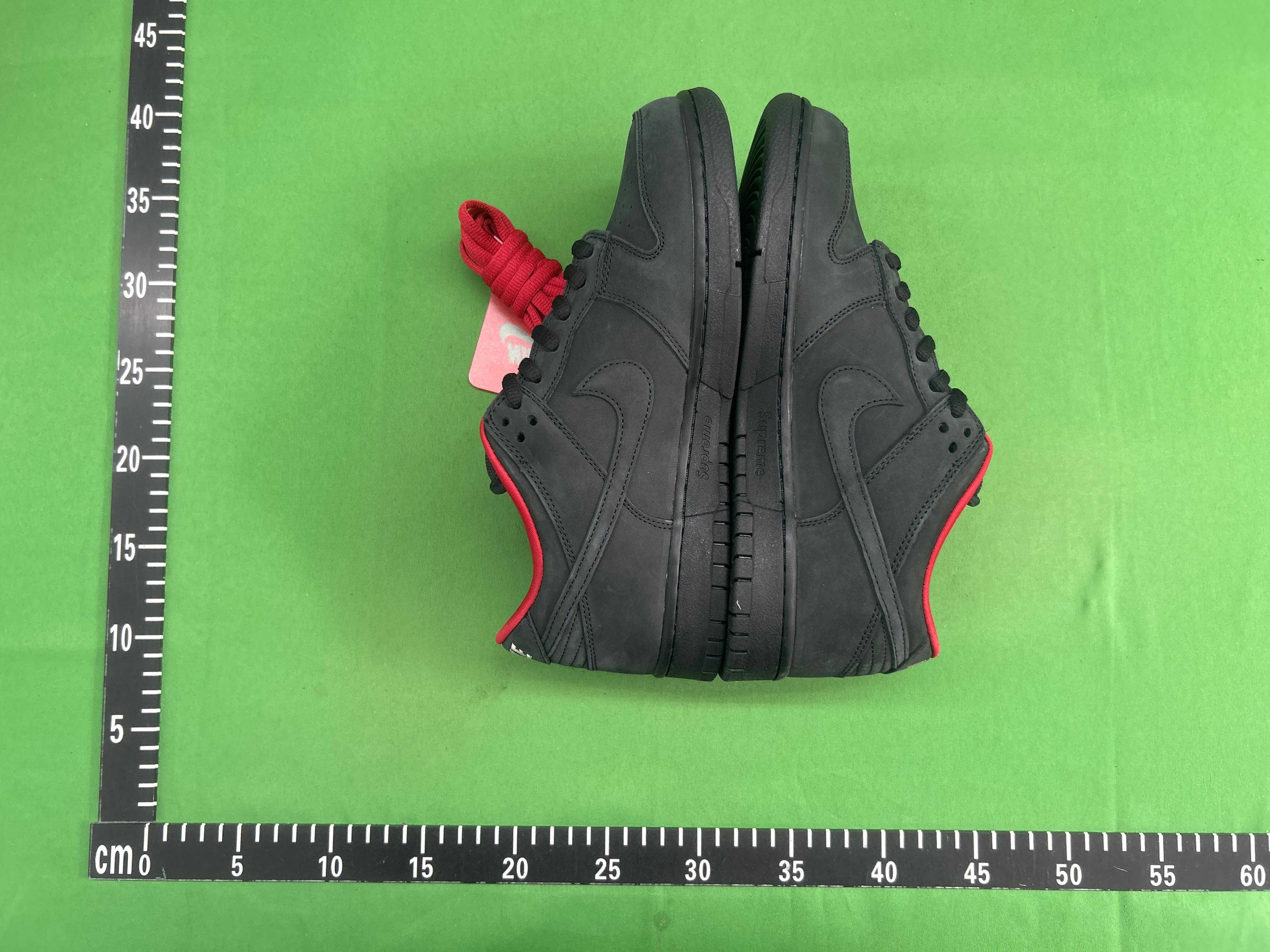 Foto QC 4 de Nike SB Dunk Low OG QS Supreme 94 Black HQ8487-001