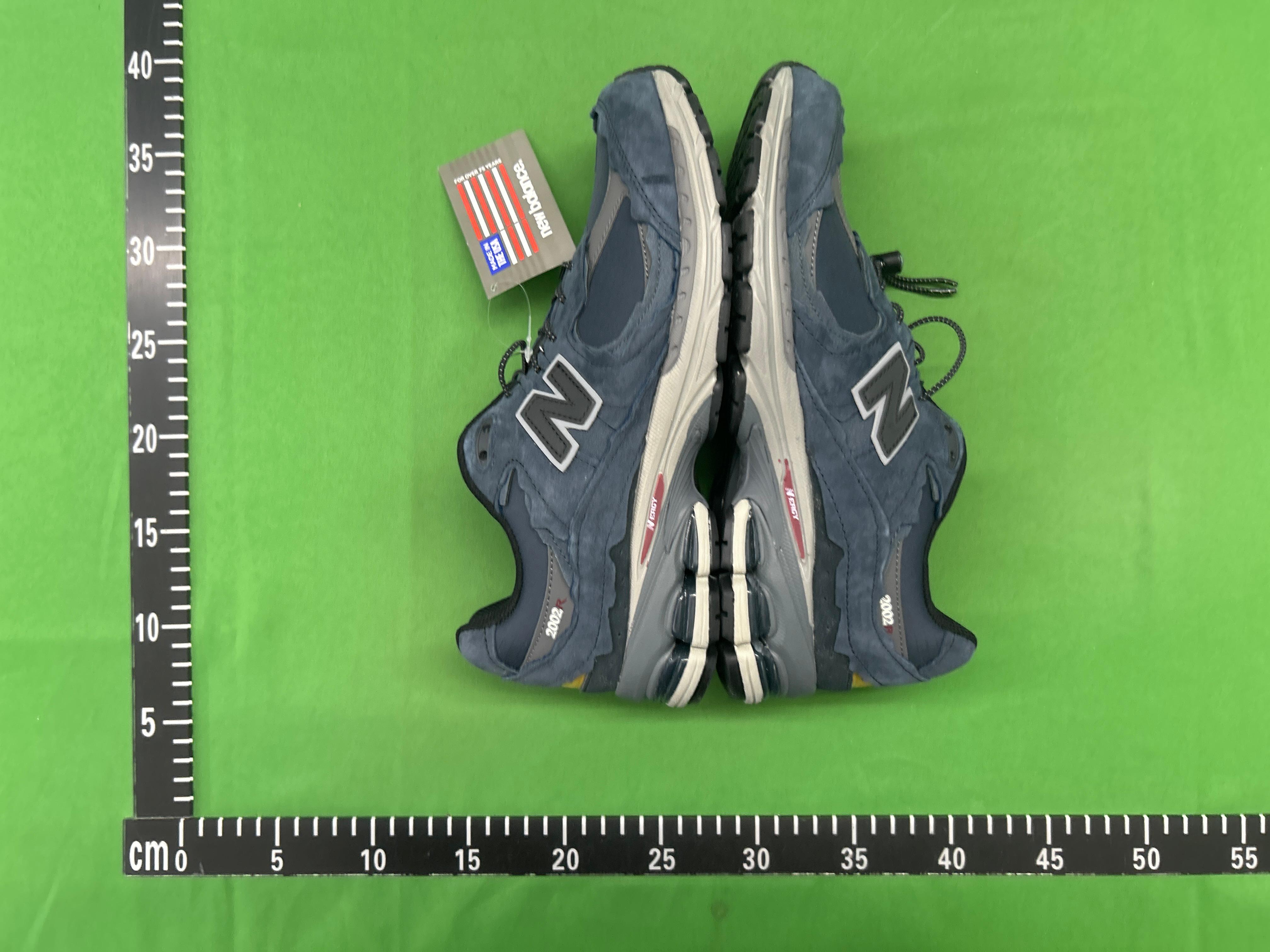 Foto QC 5 de New Balance 2002R Gore-Tex Castlerock M2002RXB