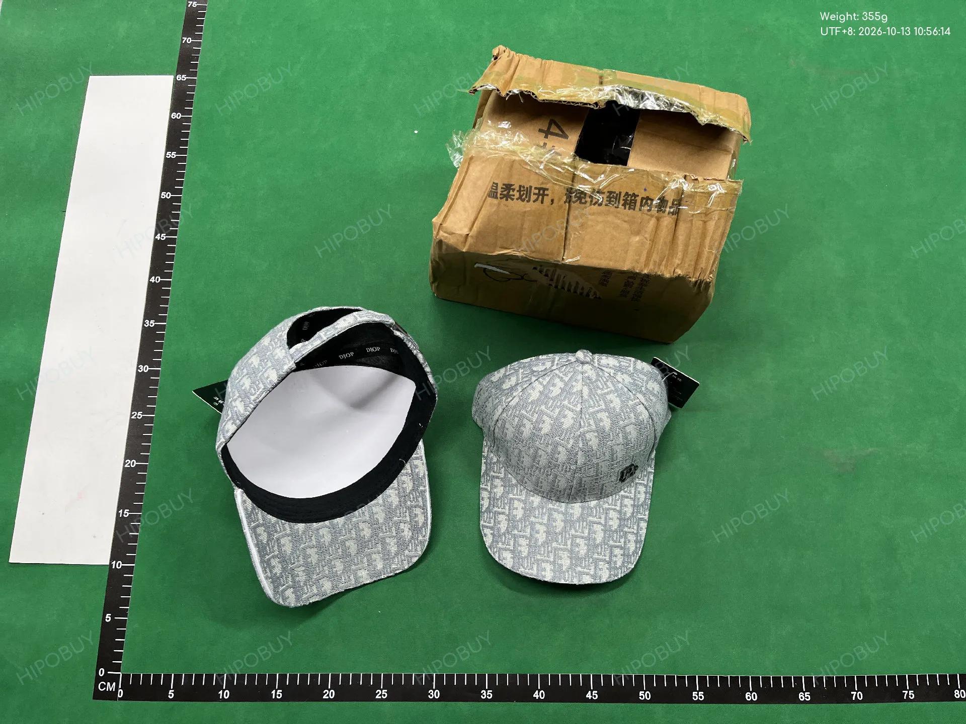 Foto QC 3 de Dior Oblique Cap Pink