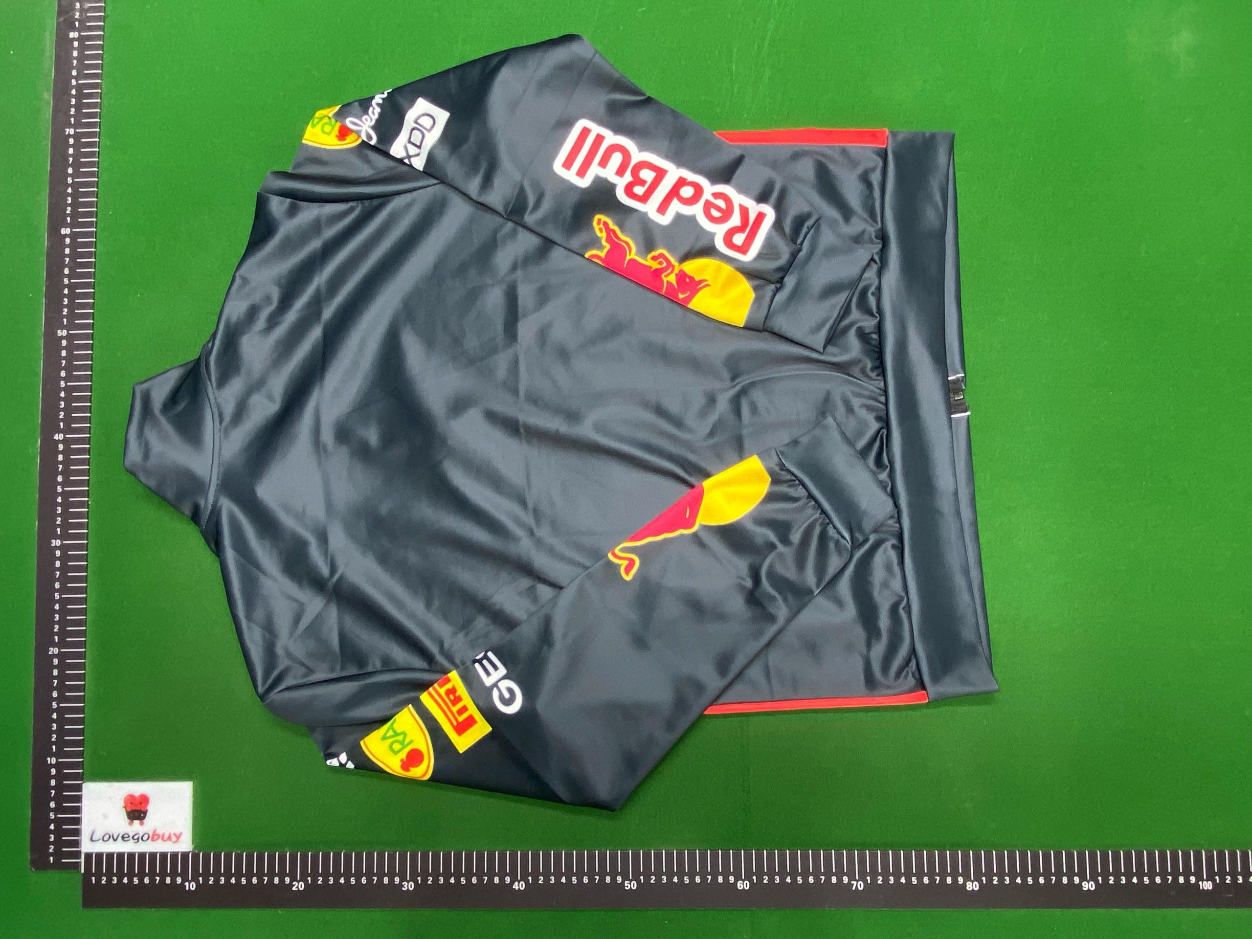 Foto QC 3 de Puma Ferrari F1 Racing Jacket Windbreaker Black Red