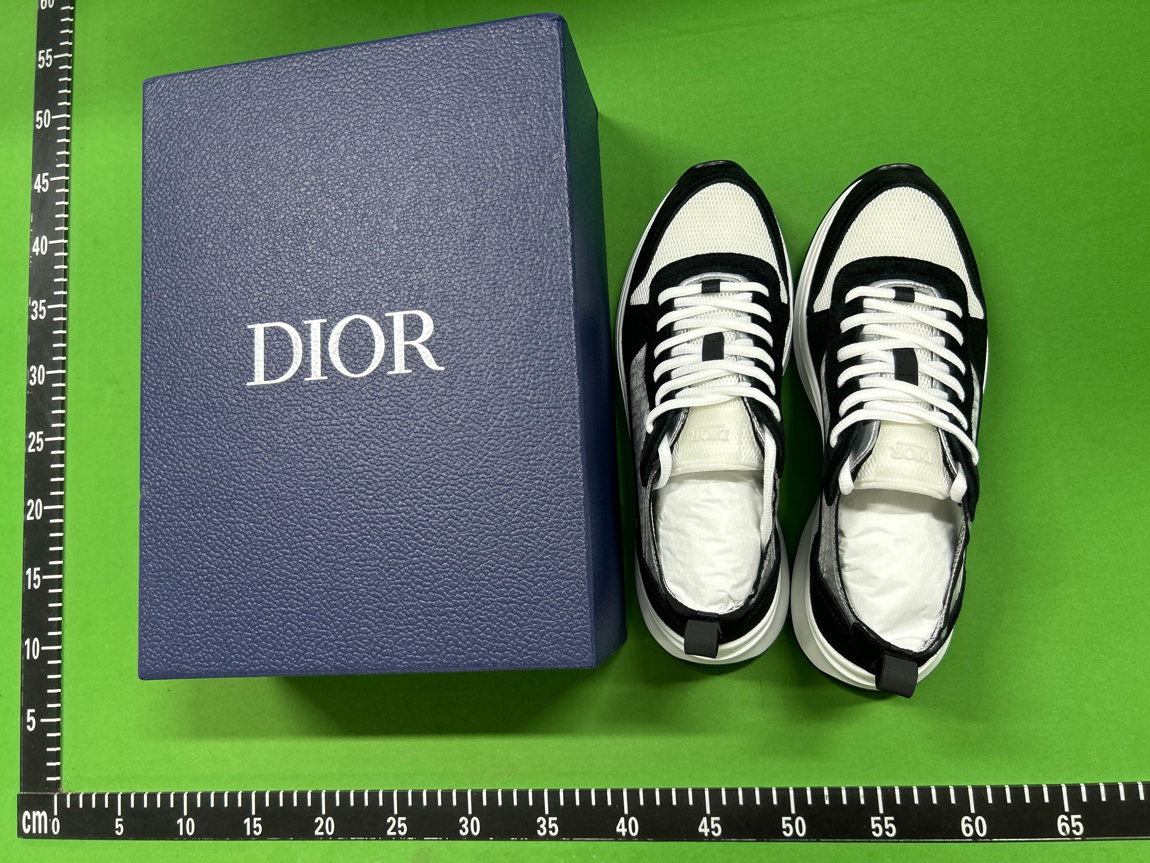 Foto QC 2 de Dior B25 Runner Grey Dior Oblique 3SN231YJG