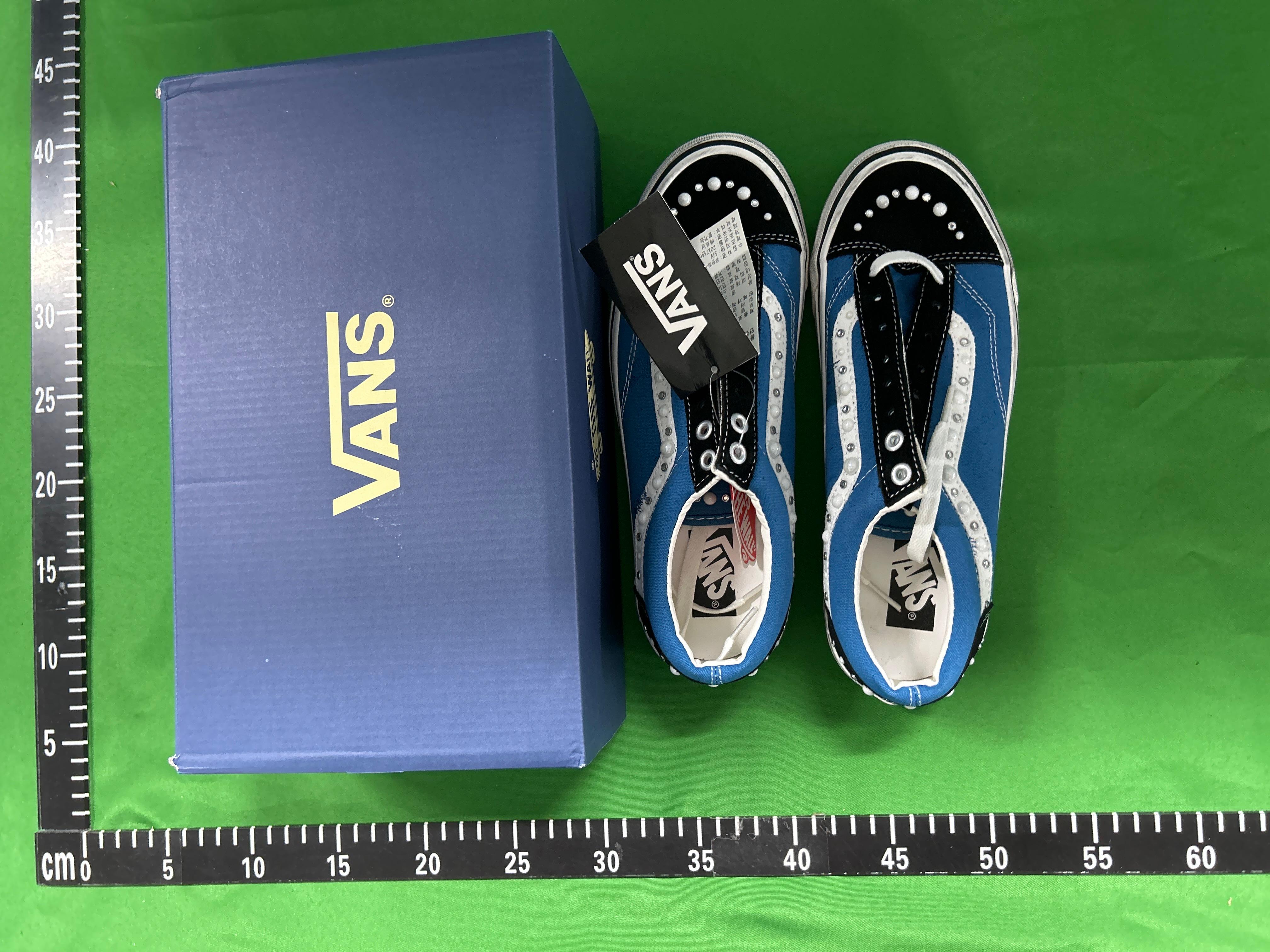 Foto QC 2 de Vans Old Skool 36 LX Pearlized Marshmallow VN000E8VCCZ