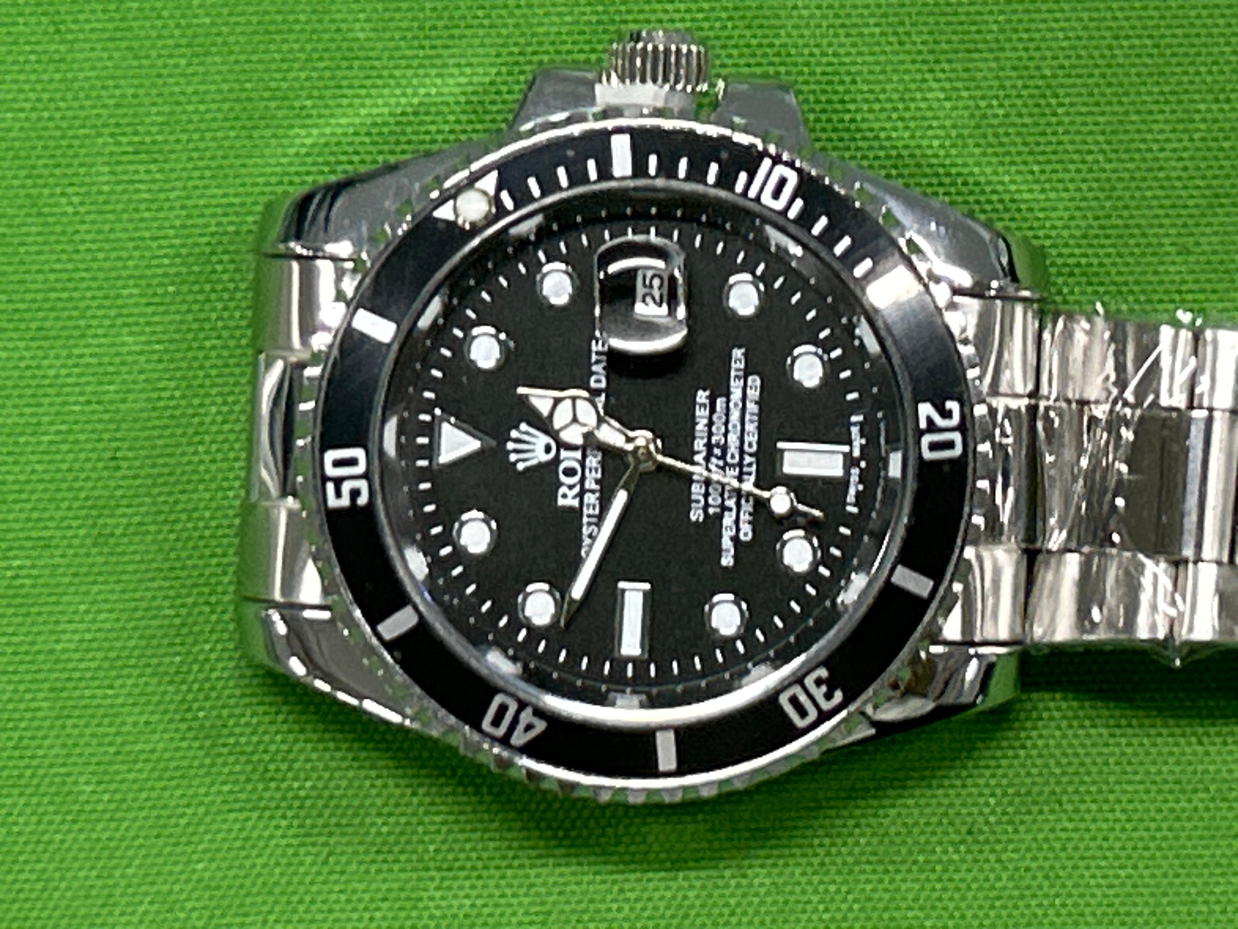 Foto QC 6 de Rolex Submariner 16610LV