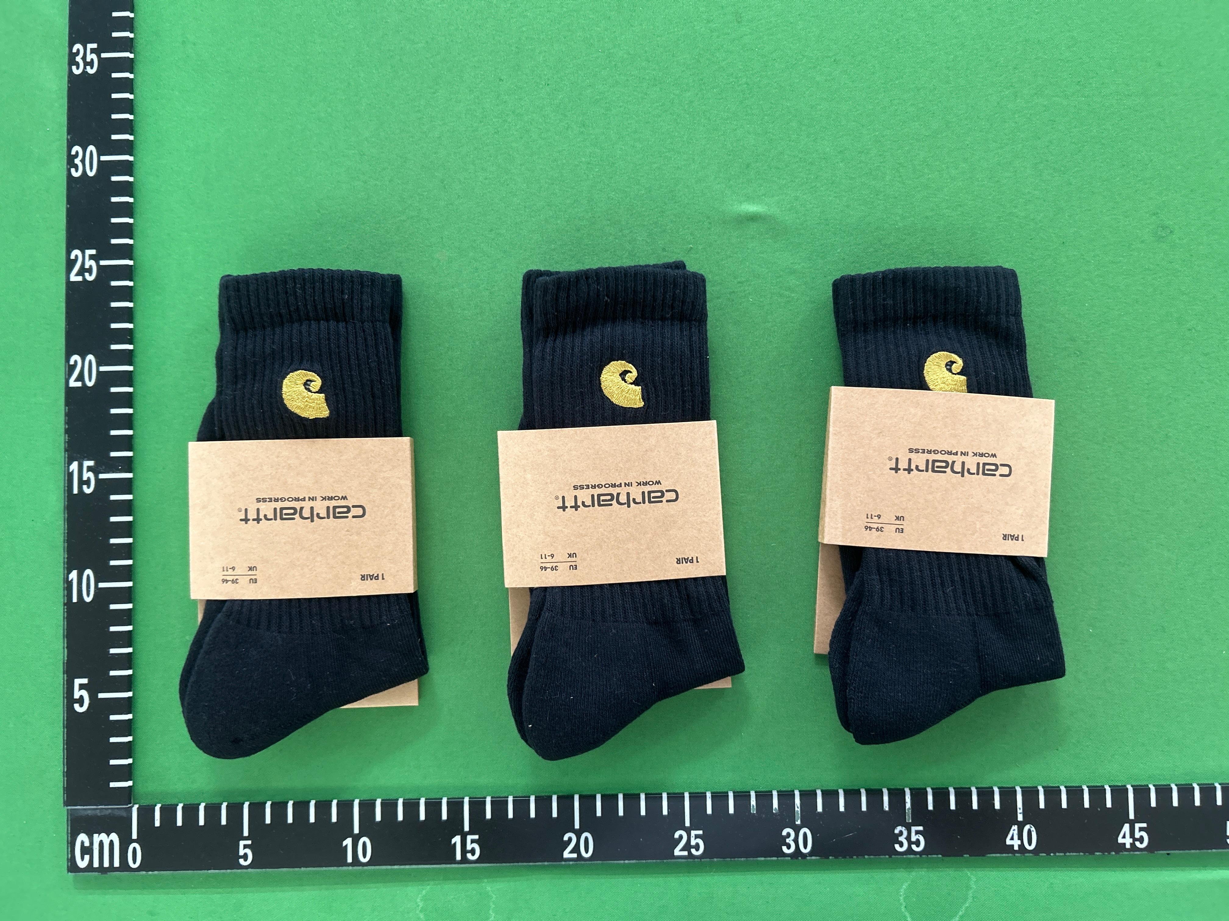 Foto QC 2 de Carhartt WIP Crew Socks Gold Embroidered Logo White