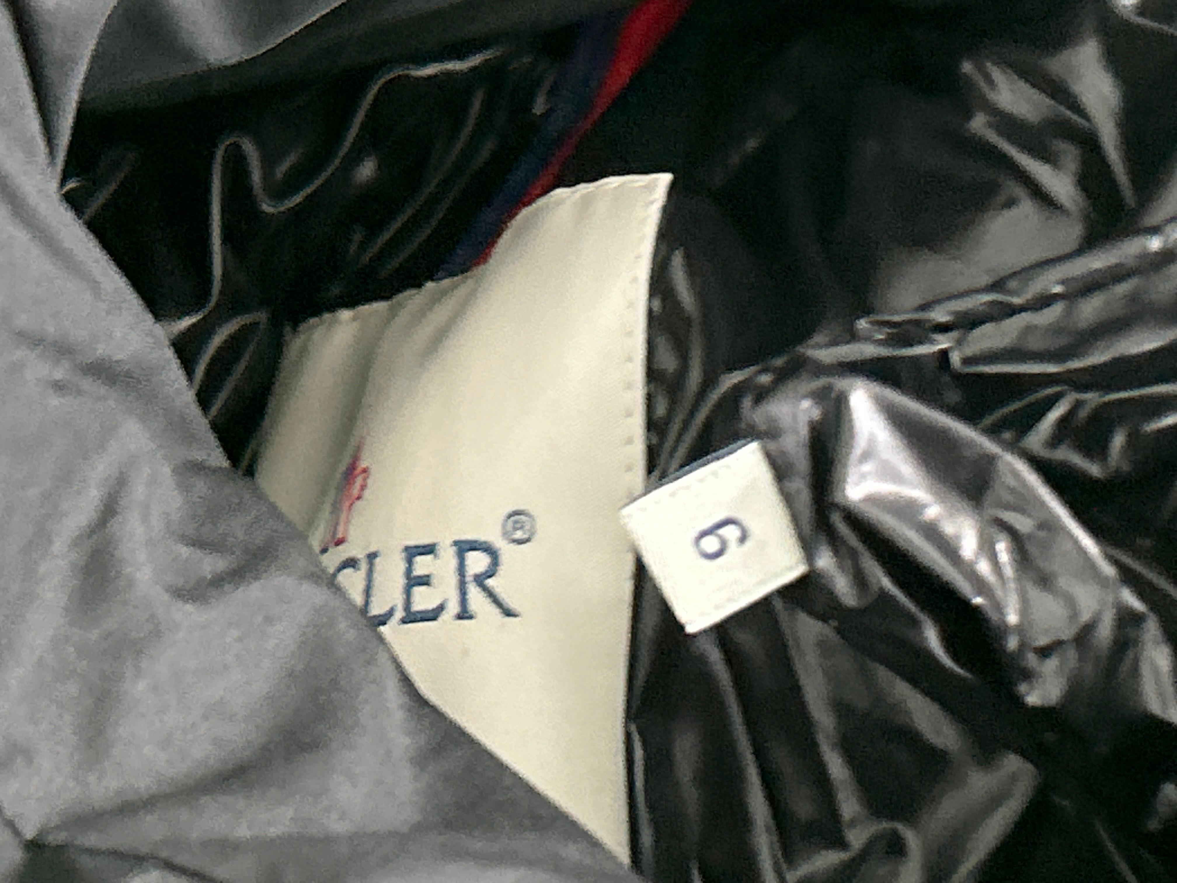 Foto QC 2 de Moncler Maya Down Puffer Jacket Matte Black