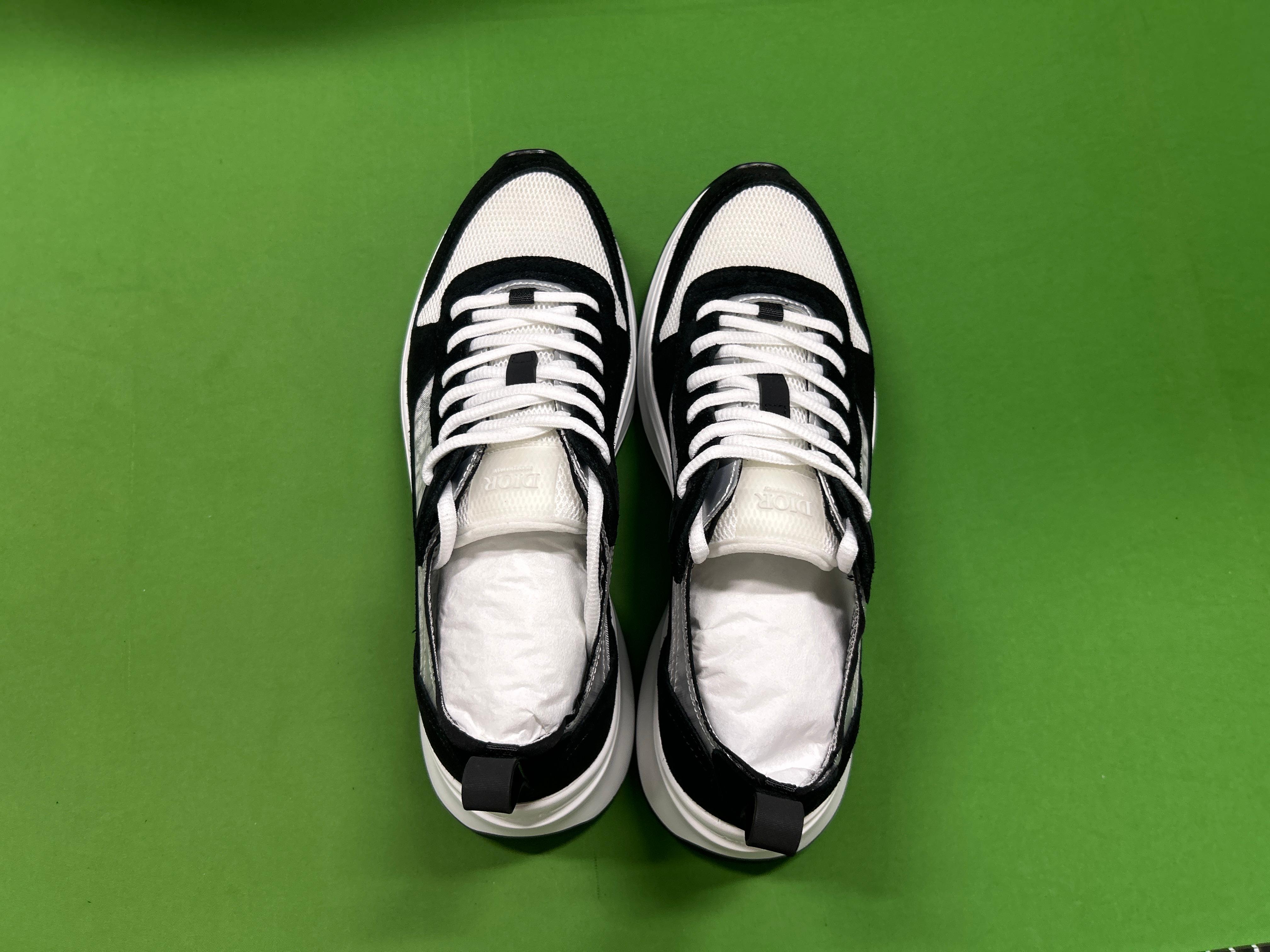 Foto QC 3 de Dior B25 Runner Grey Dior Oblique 3SN231YJG
