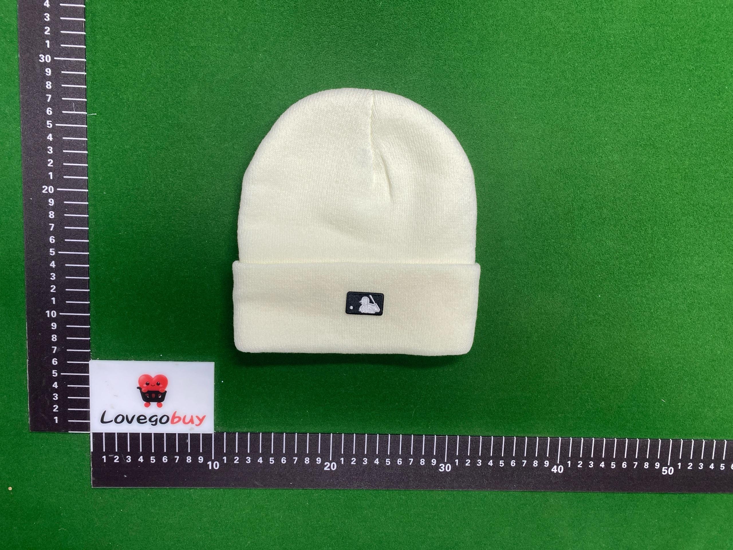 Foto QC 5 de Paris Saint-Germain Logo Beanie White